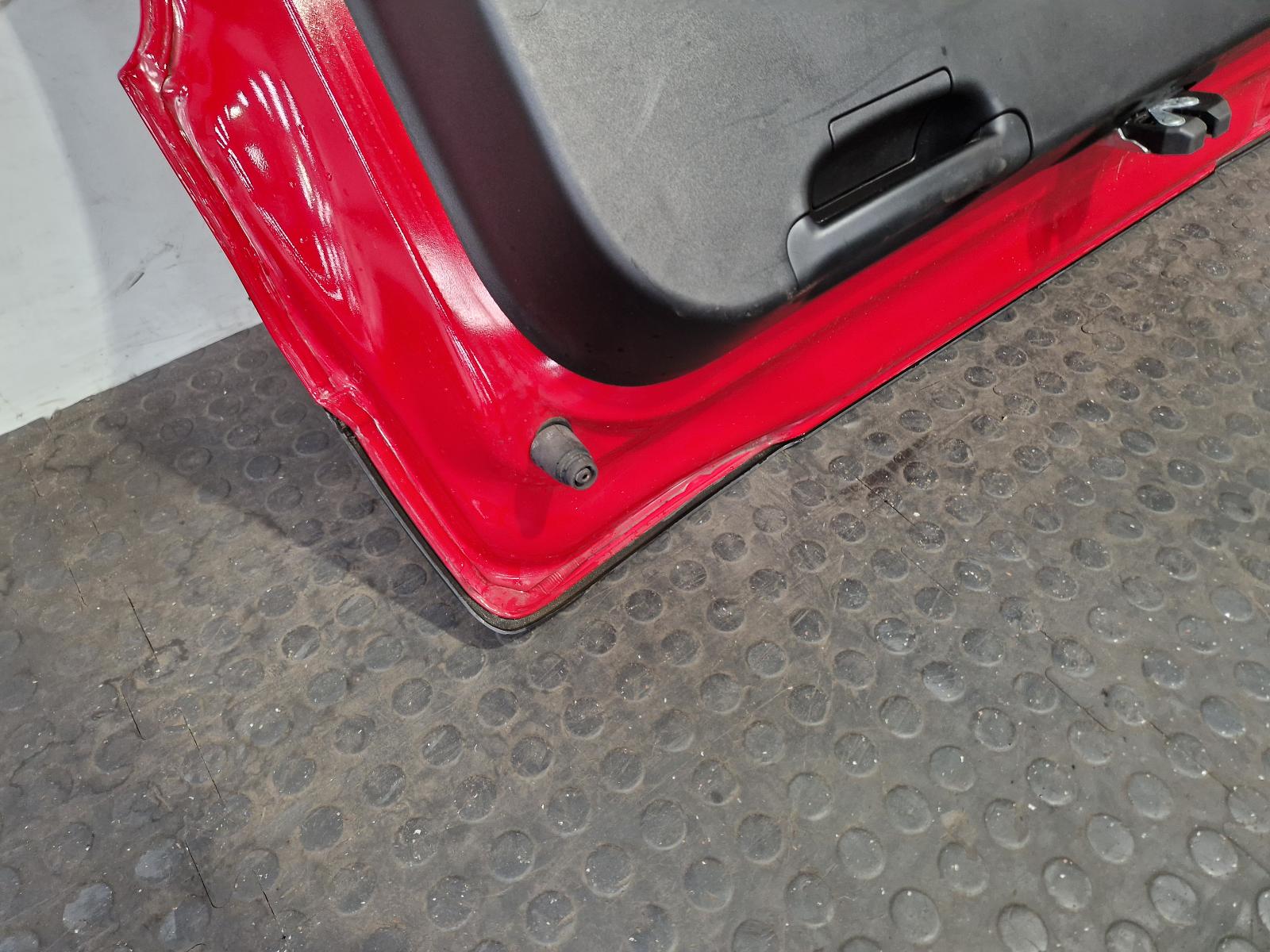 Bootlid/Tailgate 500l Fiat 2013