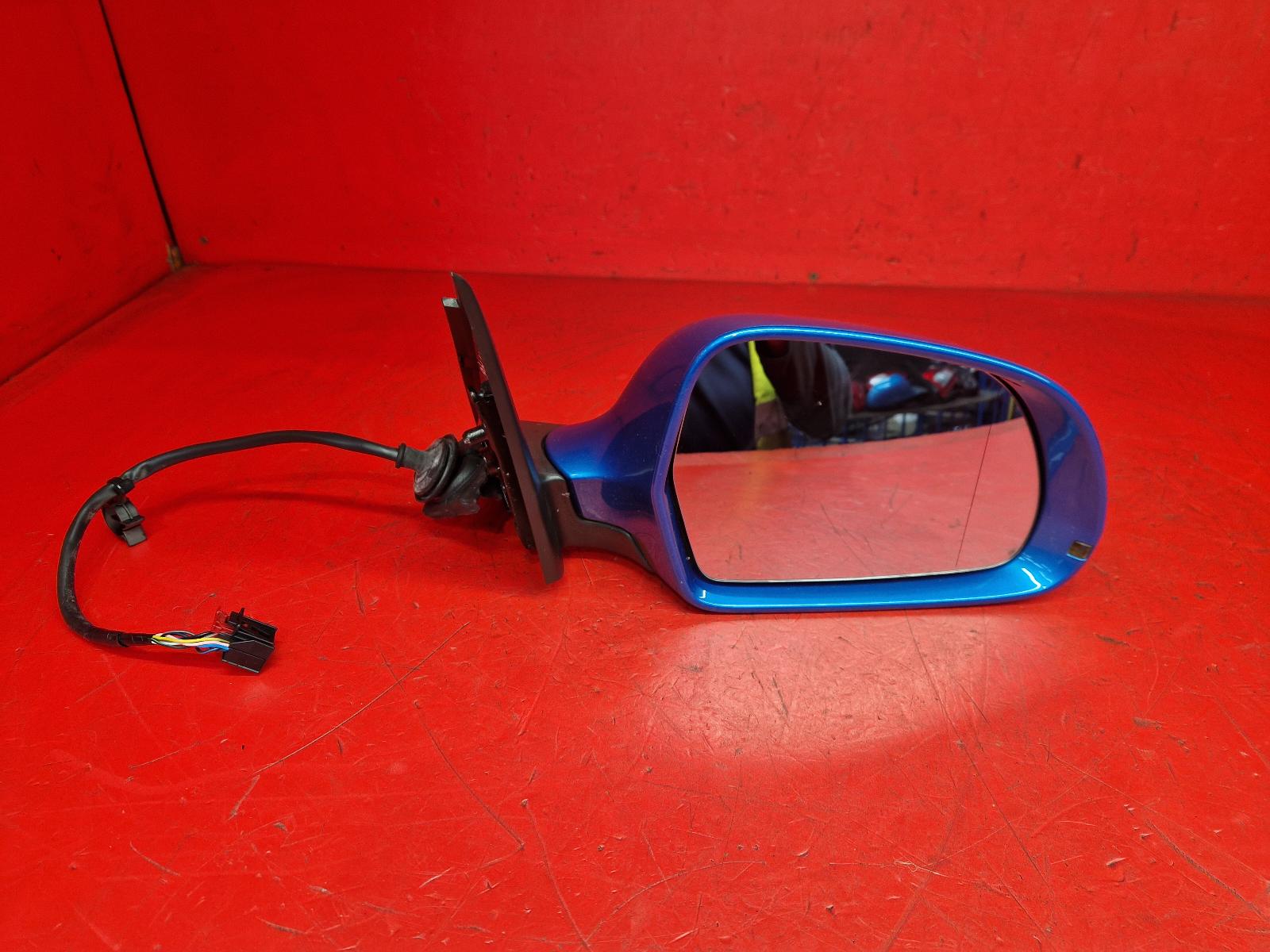 R Door Mirror Q3 Audi 2015