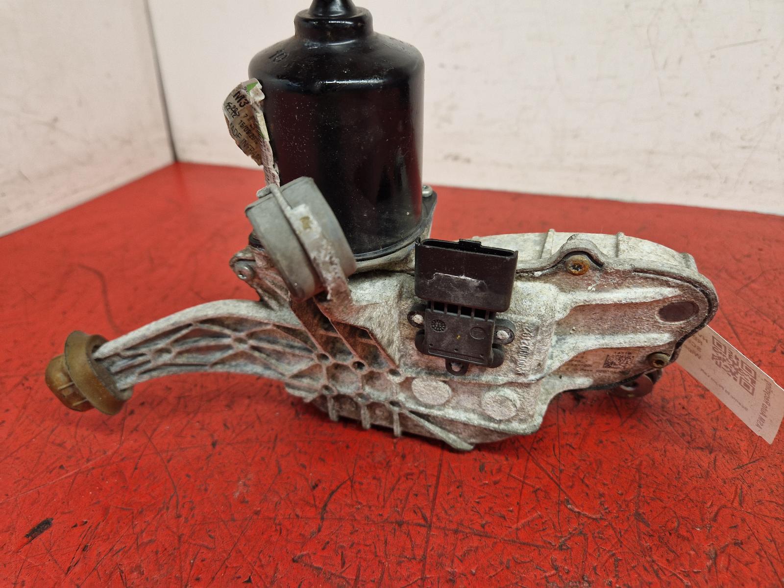 Wiper Motor Front Scenic Renault 2010