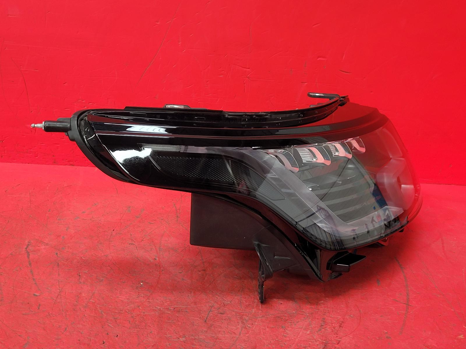 R Headlamp Range Rover Land Rover 2021