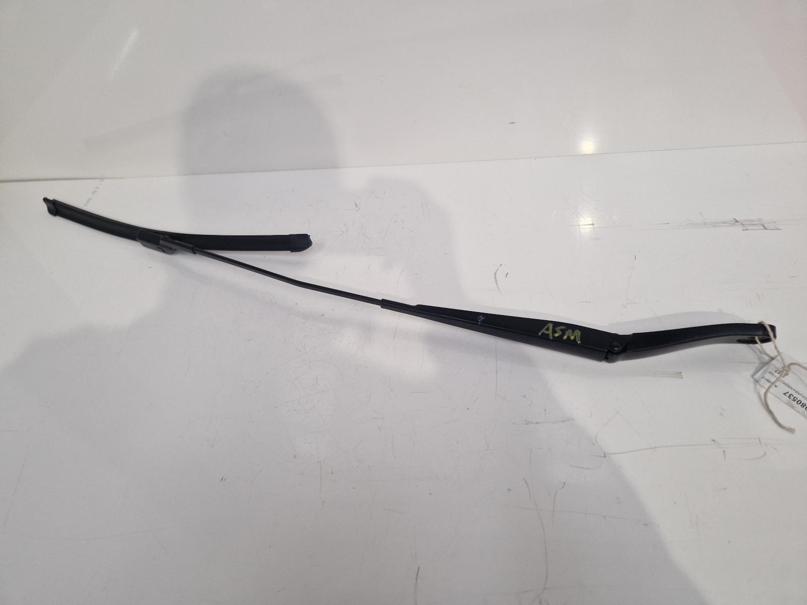 View Auto part Wiper Arm Jaguar Xe 2017