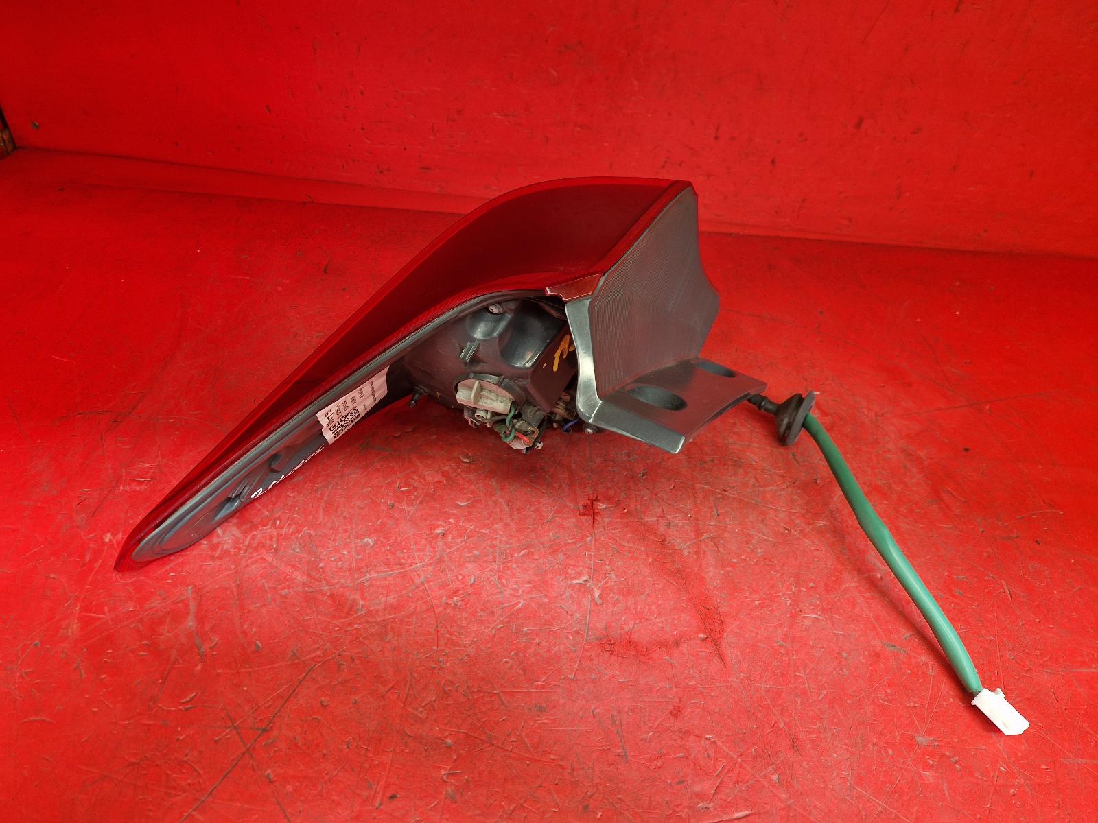 R Taillight Auris Toyota 2018
