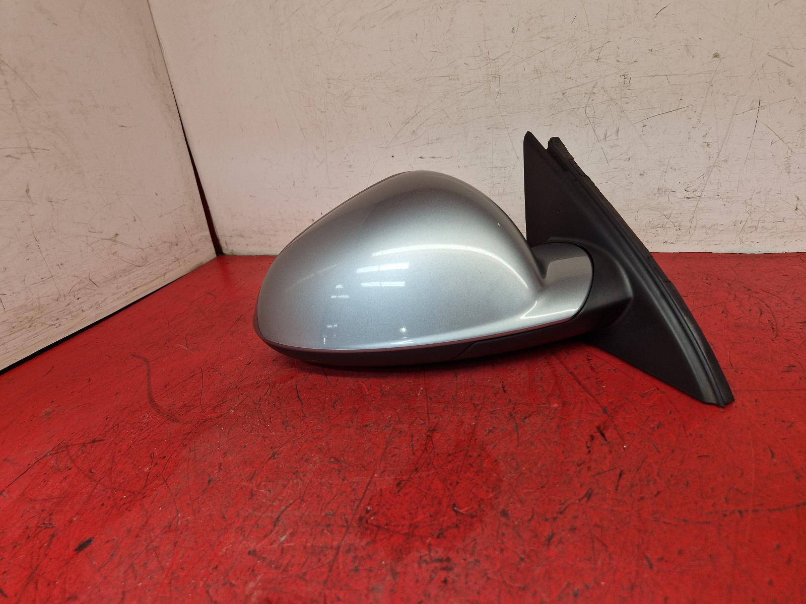 R Door Mirror Insignia Vauxhall 2011 
