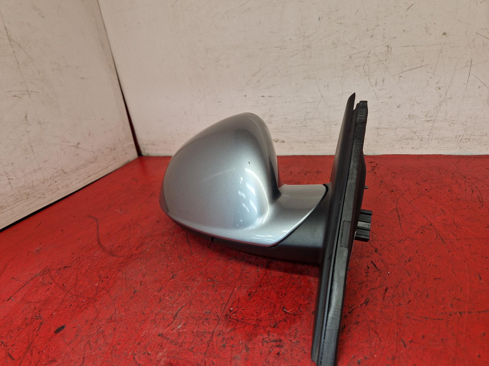 R Door Mirror Insignia Vauxhall 2011 