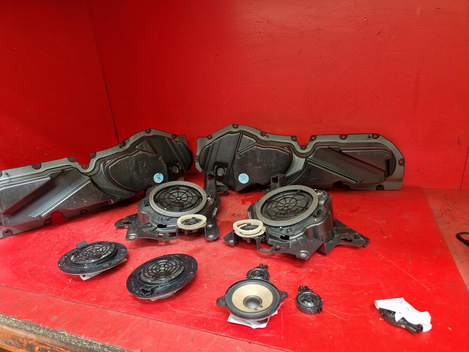 View Auto part Loud Speakers Audi Tt 2016