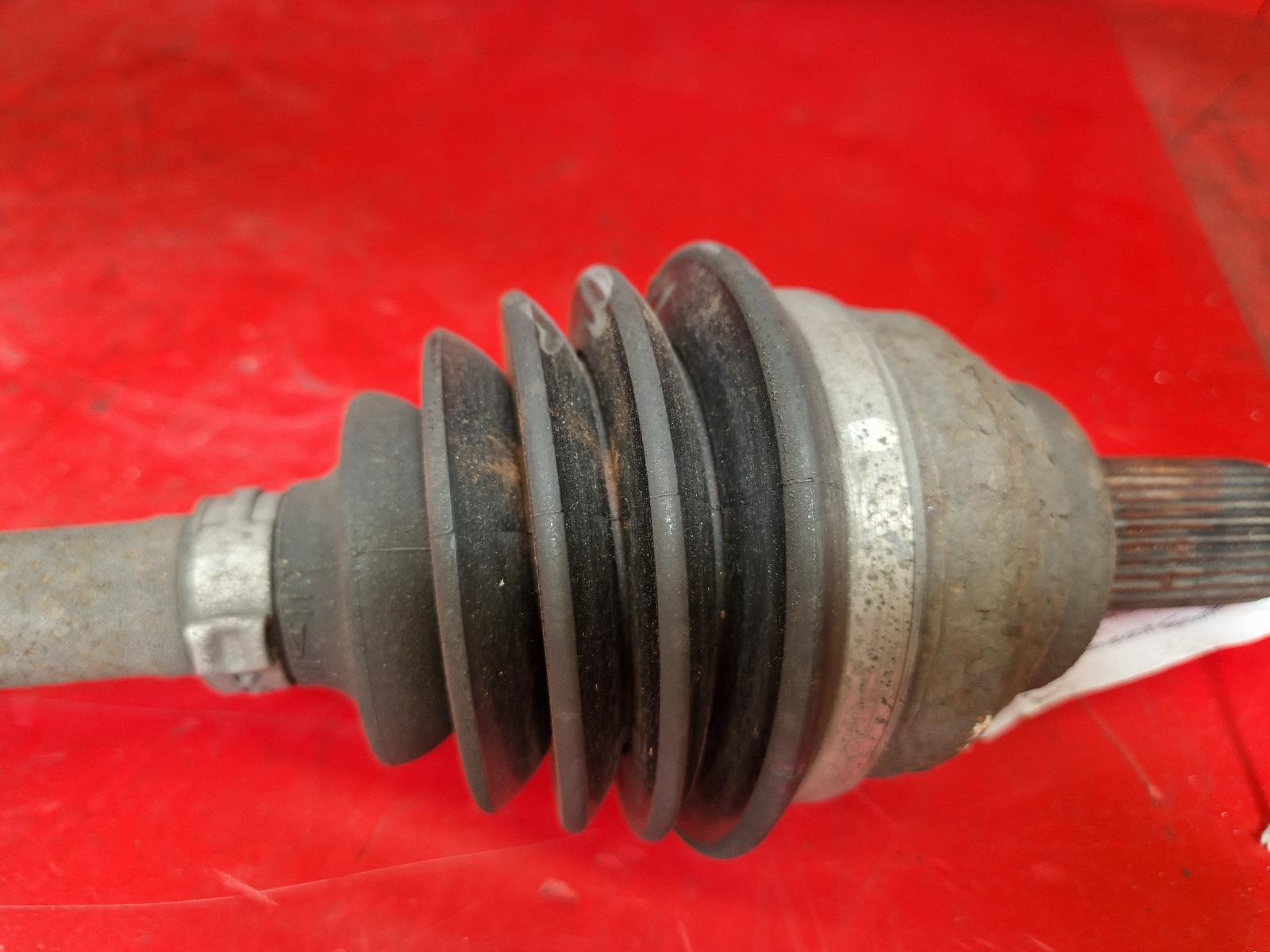 Left Driveshaft Juke Nissan 2015