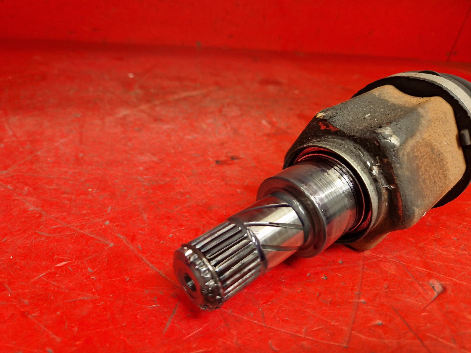 Left Driveshaft Juke Nissan 2015