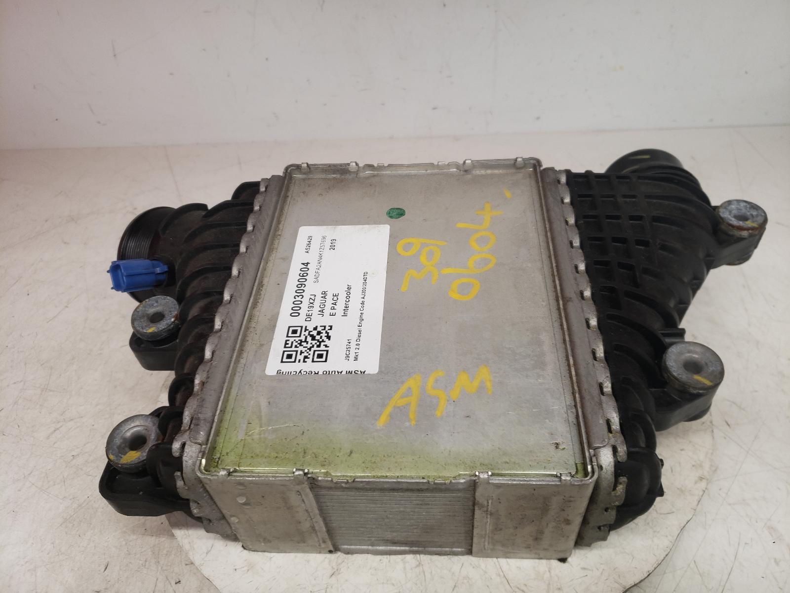 View Auto part Intercooler Jaguar E Pace 2019