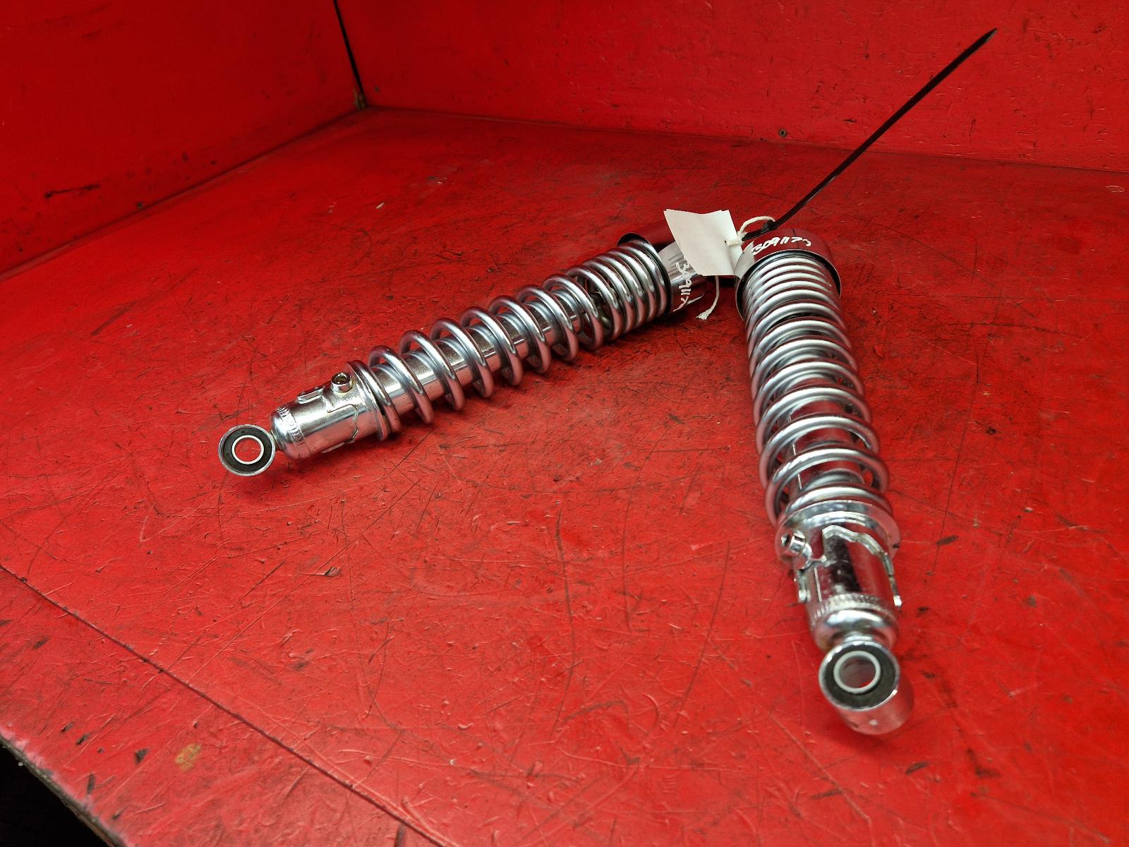 View Auto part Rear Shock Absorber Triumph Thruxton 2015