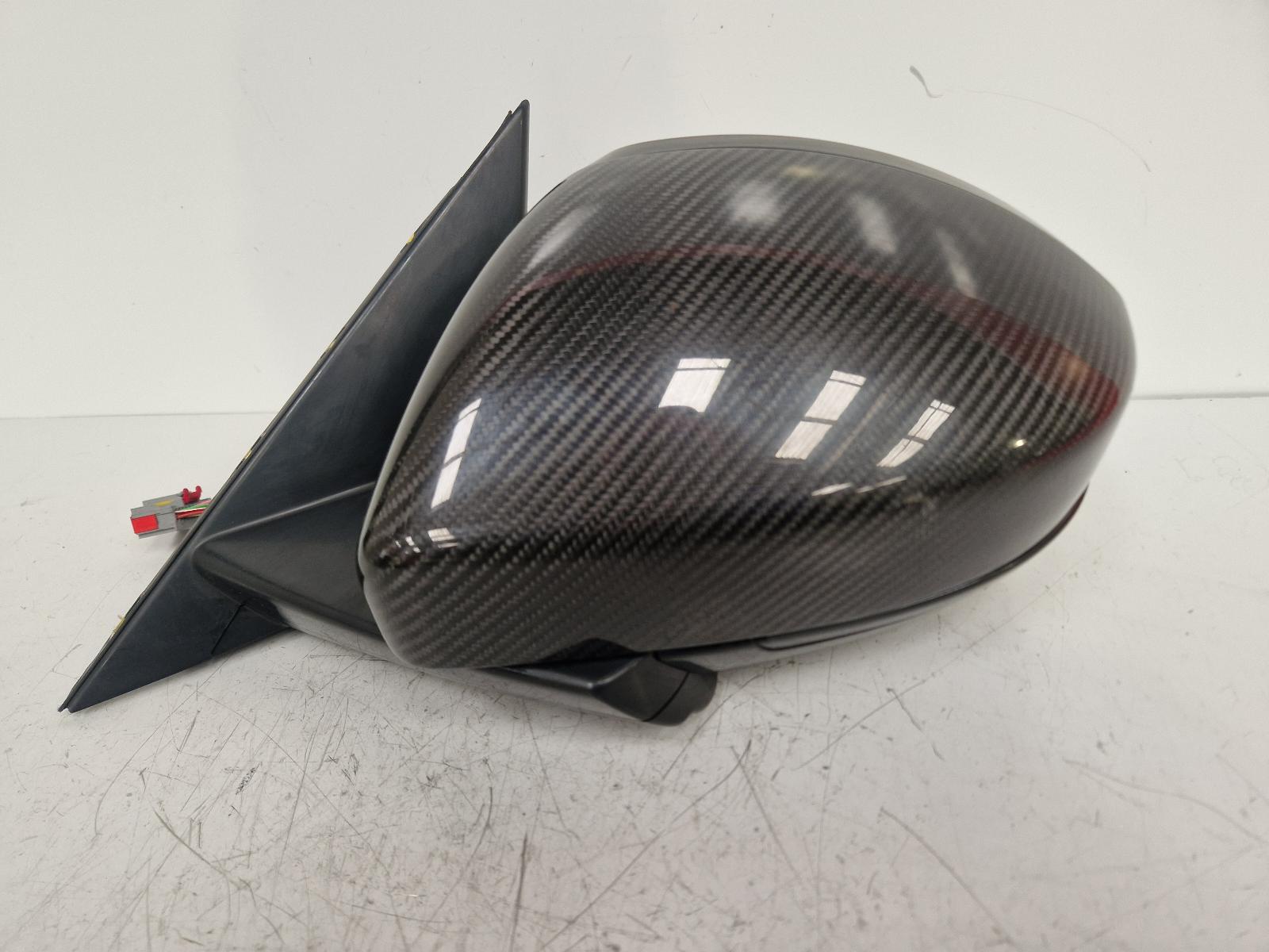 View Auto part L Door Mirror Land Rover Range Rover Velar 2017