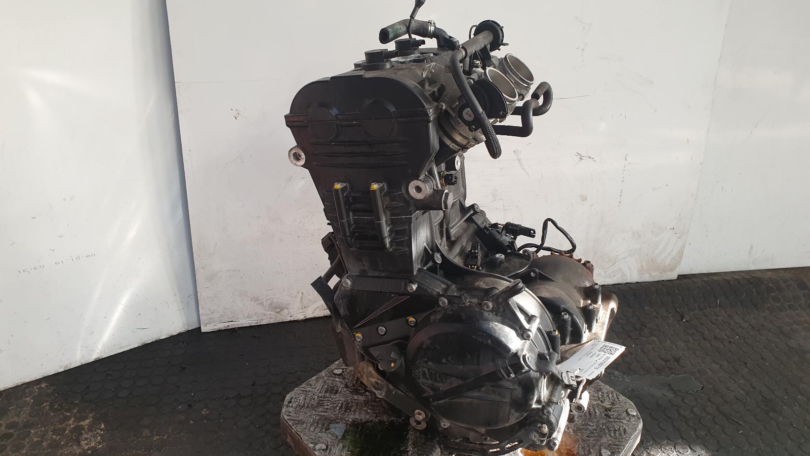 View Auto part Engine Bmw F700gs 2013
