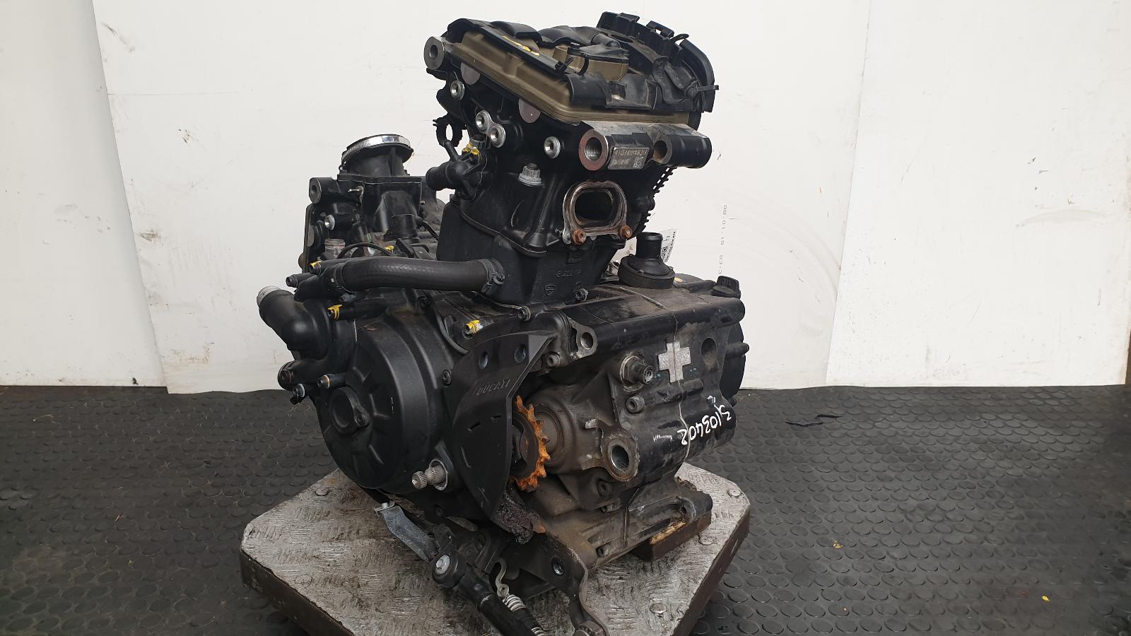 View Auto part Engine Ducati Supersport 2018