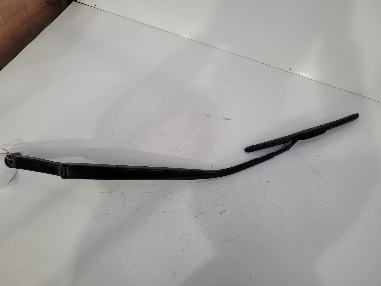 View Auto part Wiper Arm Toyota Corolla 2024