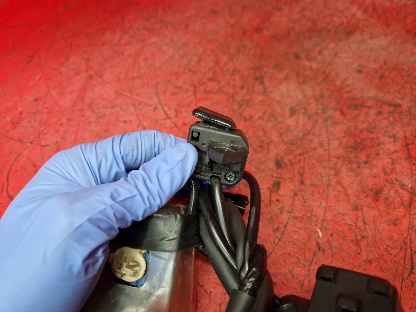 View Auto part LH Switch Gear Honda Vfr 800f 2018
