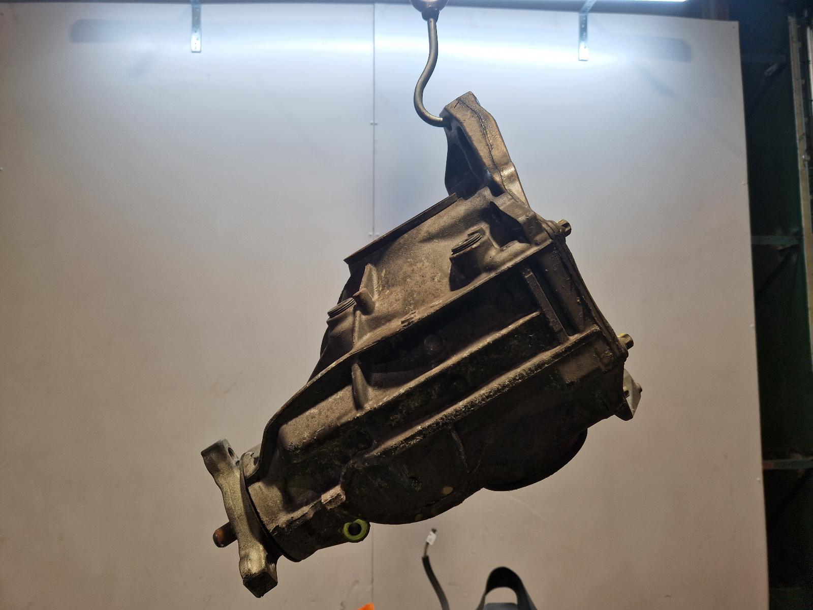View Auto part Differential Assembly Mercedes C Class 2020