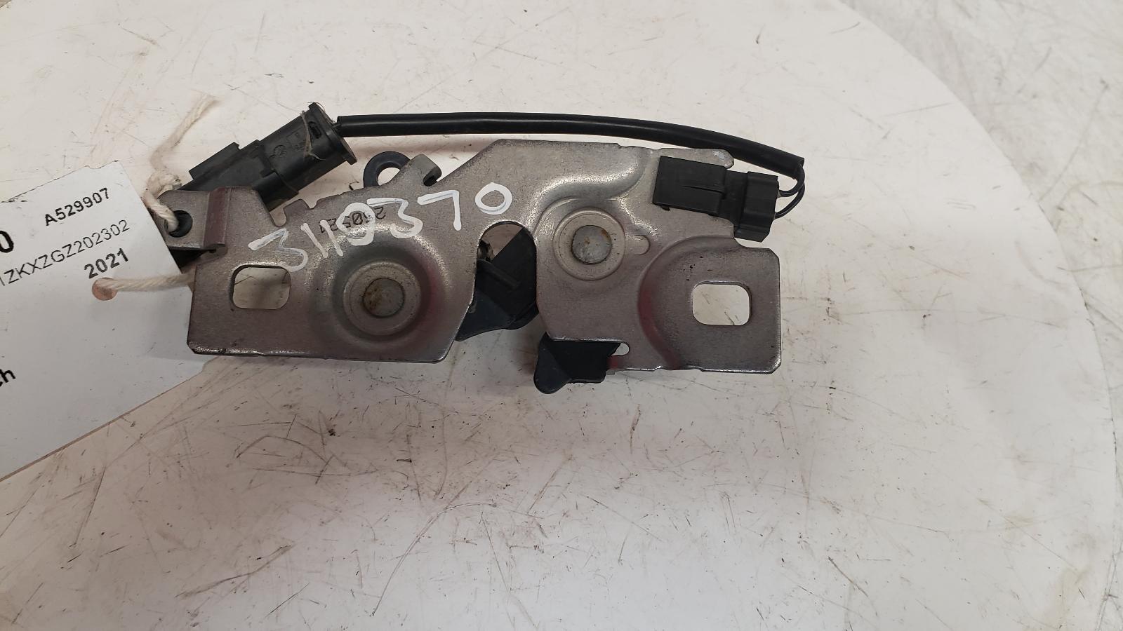 View Auto part Bonnet Latch Toyota Proace 2021