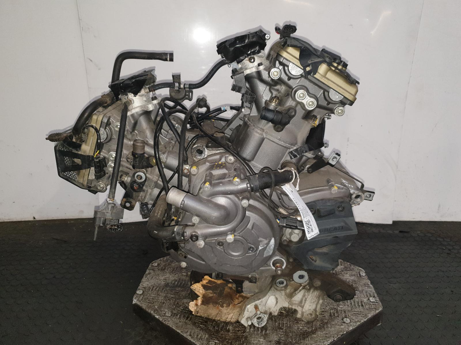 View Auto part Engine Ducati Desertx 2022