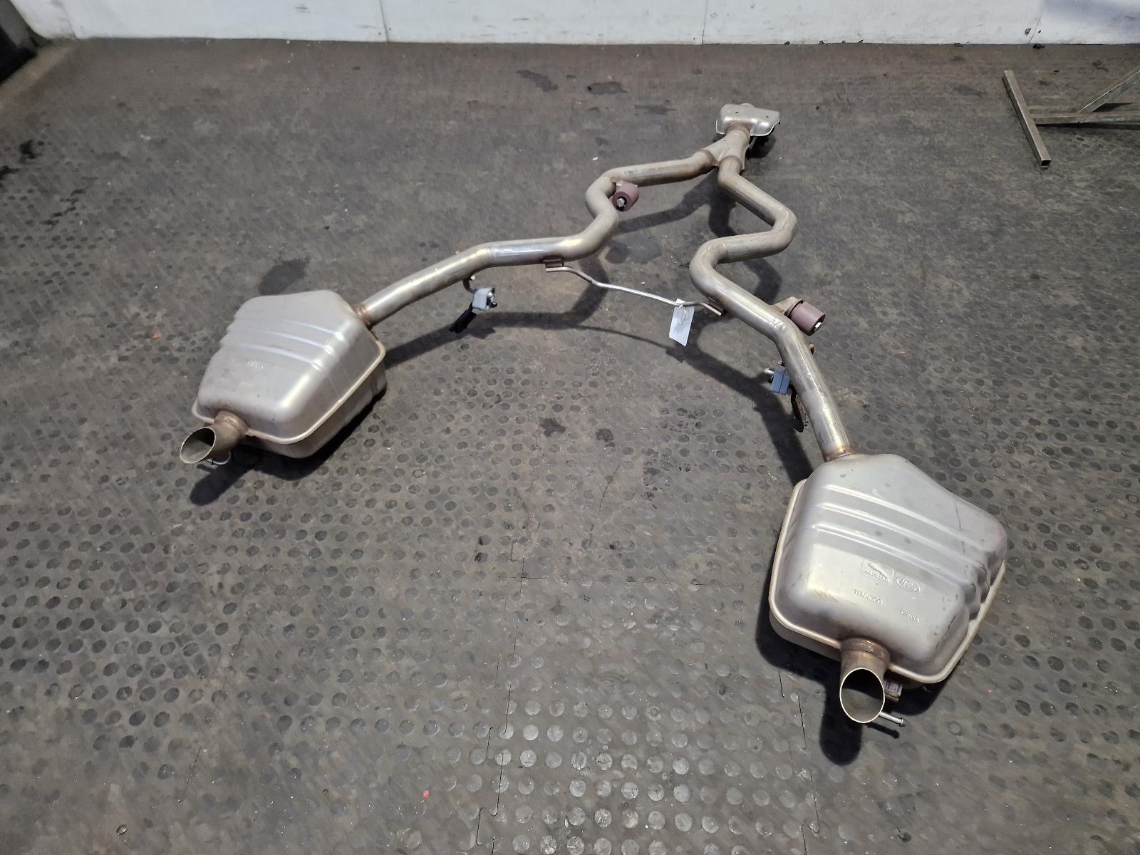 View Auto part Exhaust System Land Rover Discovery 2023