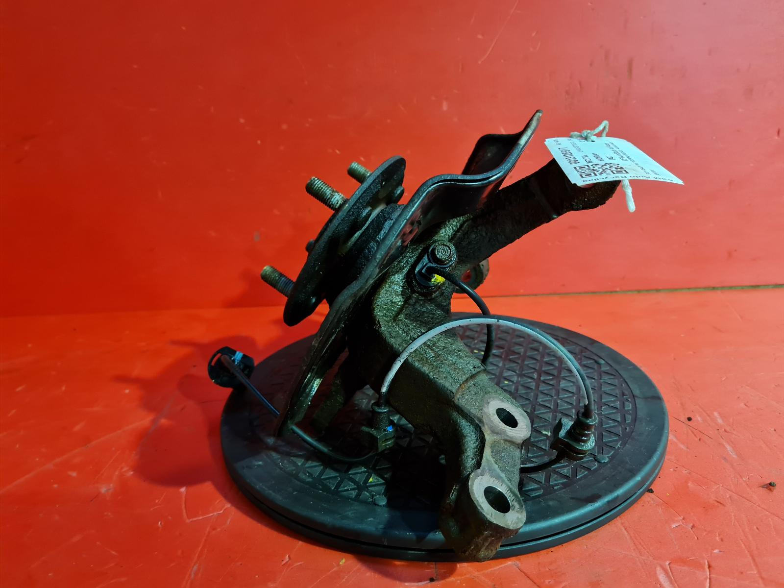 2015 Honda Jazz RF Hub/Stub Axle Assembly View Auto part RF Hub/Stub Axle Assembly Honda Jazz 2015