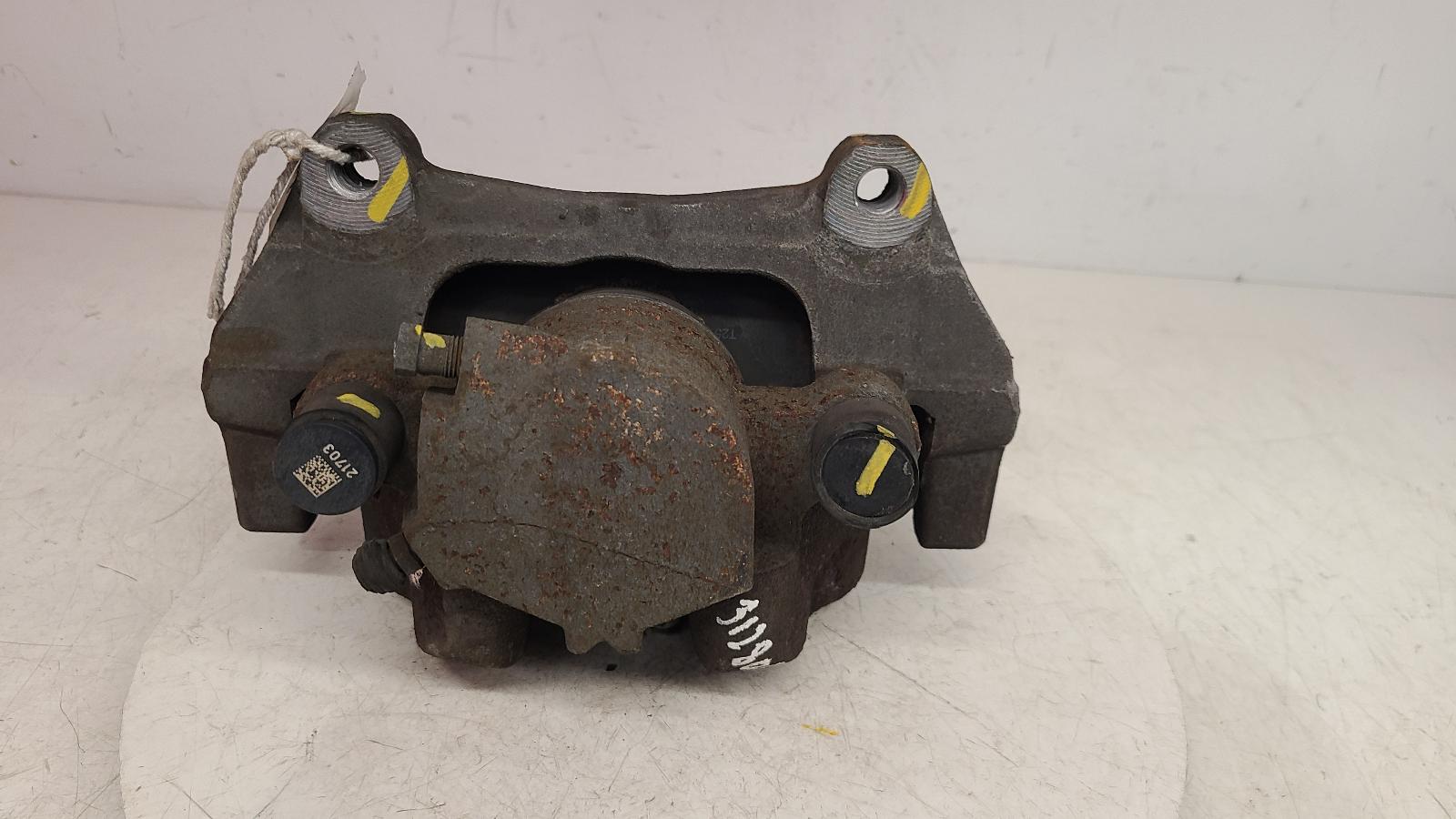 View Auto part Caliper Volvo Xc90 2019