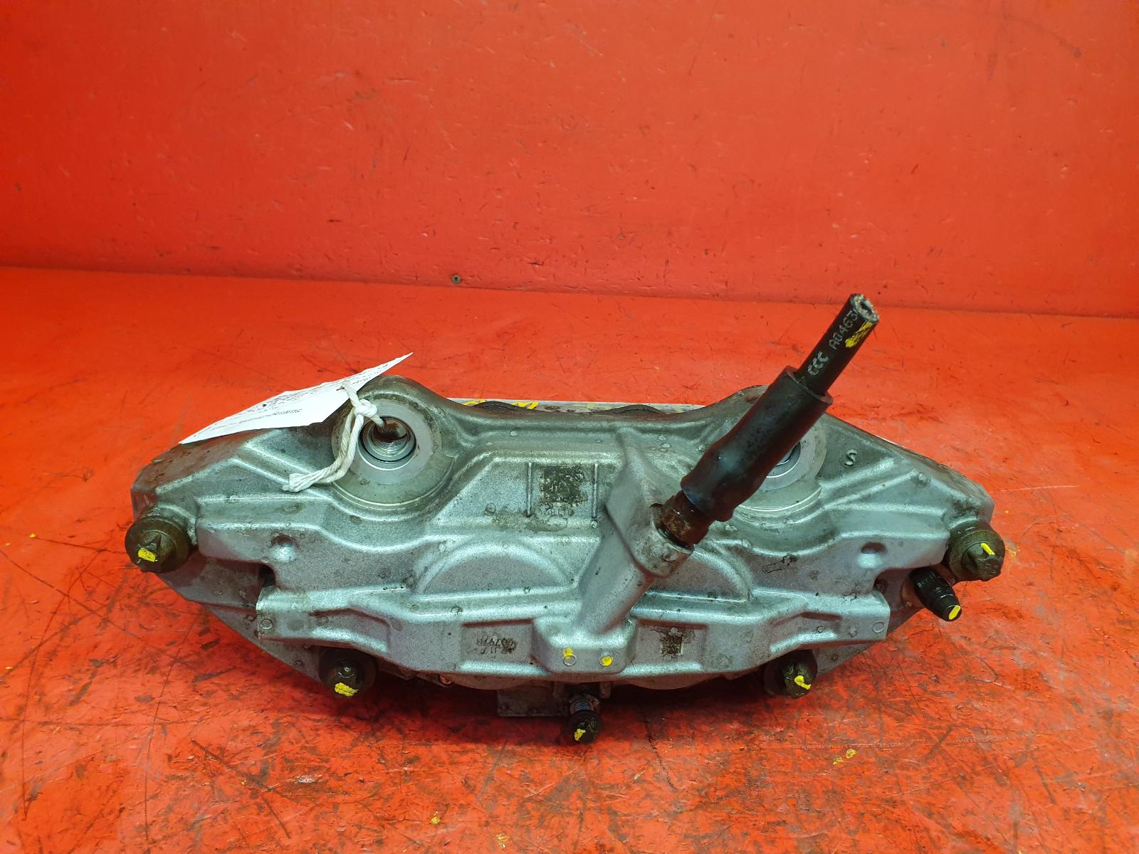 View Auto part Caliper Mercedes E Class 2018