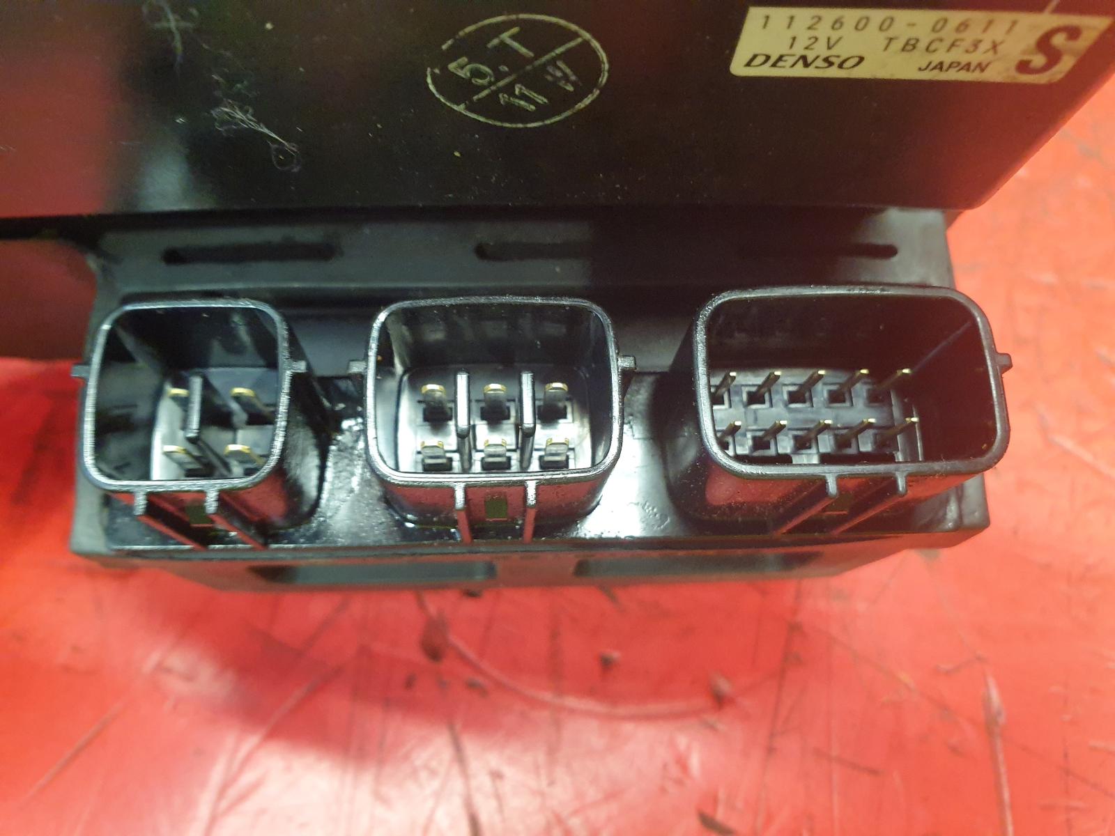 2016 Kawasaki Zx 1000 Comp.Lock Set + Keys View Auto part Comp.Lock Set + Keys Kawasaki Zx 1000 2016