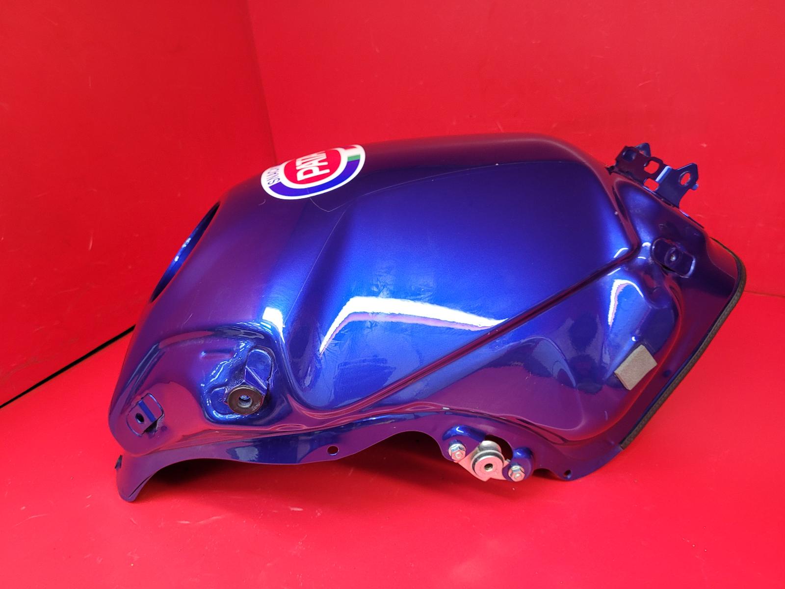 View Auto part Fuel Tank Yamaha Mt-10 2023