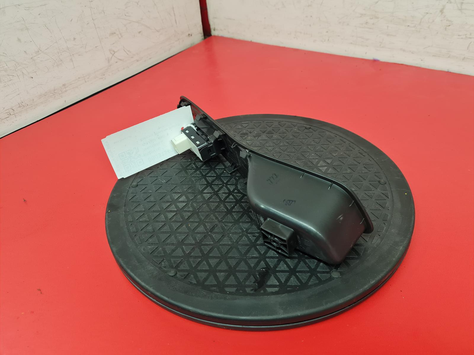 2021 Vauxhall Grandland X Elect. Window Switch View Auto part Elect. Window Switch Vauxhall Grandland X 2021