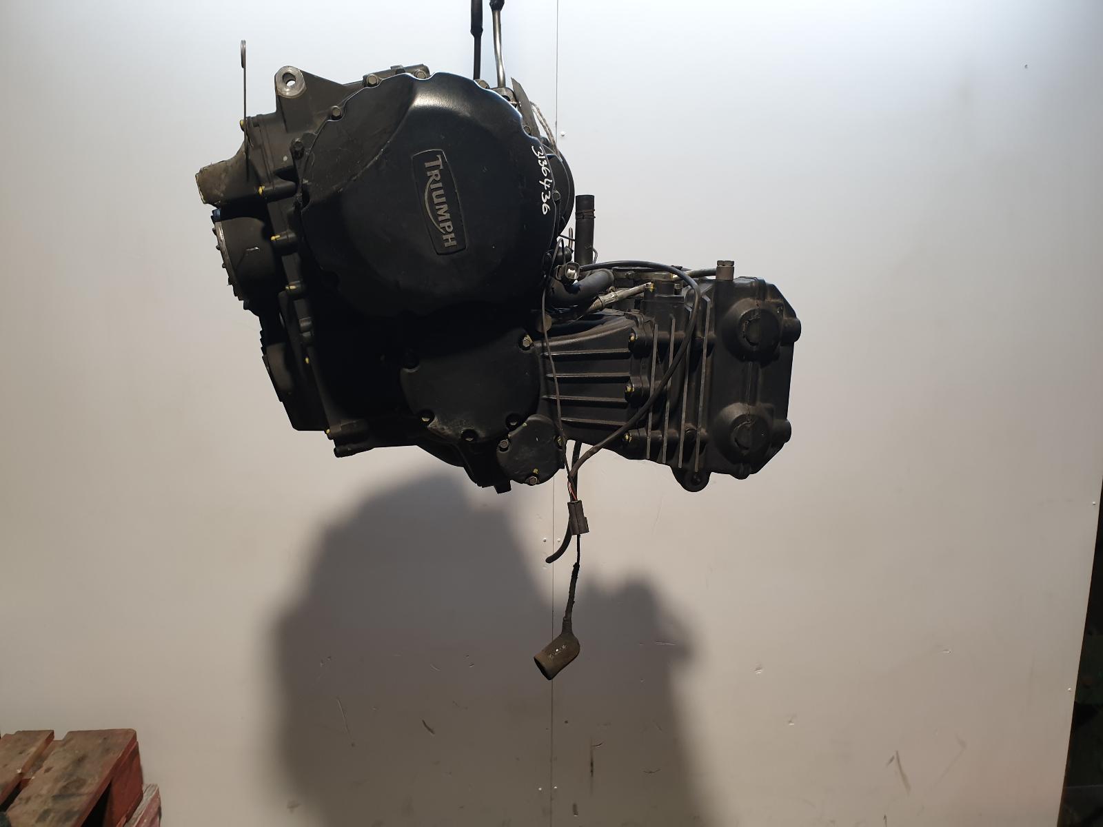 View Auto part Engine Triumph Tiger 885 1997