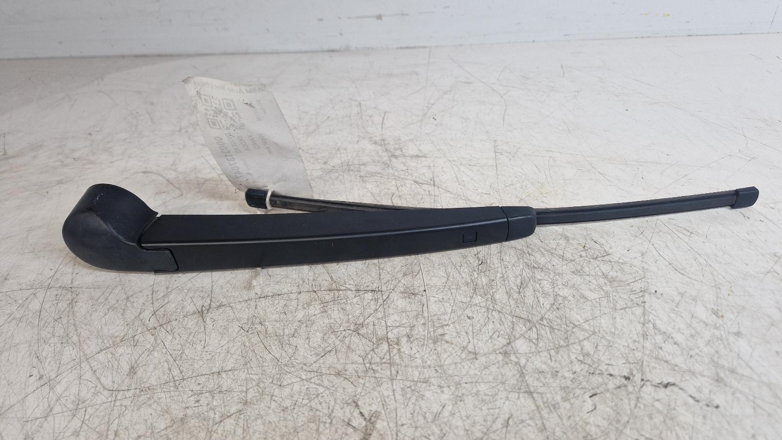 View Auto part Wiper Arm Skoda Kamiq 2022