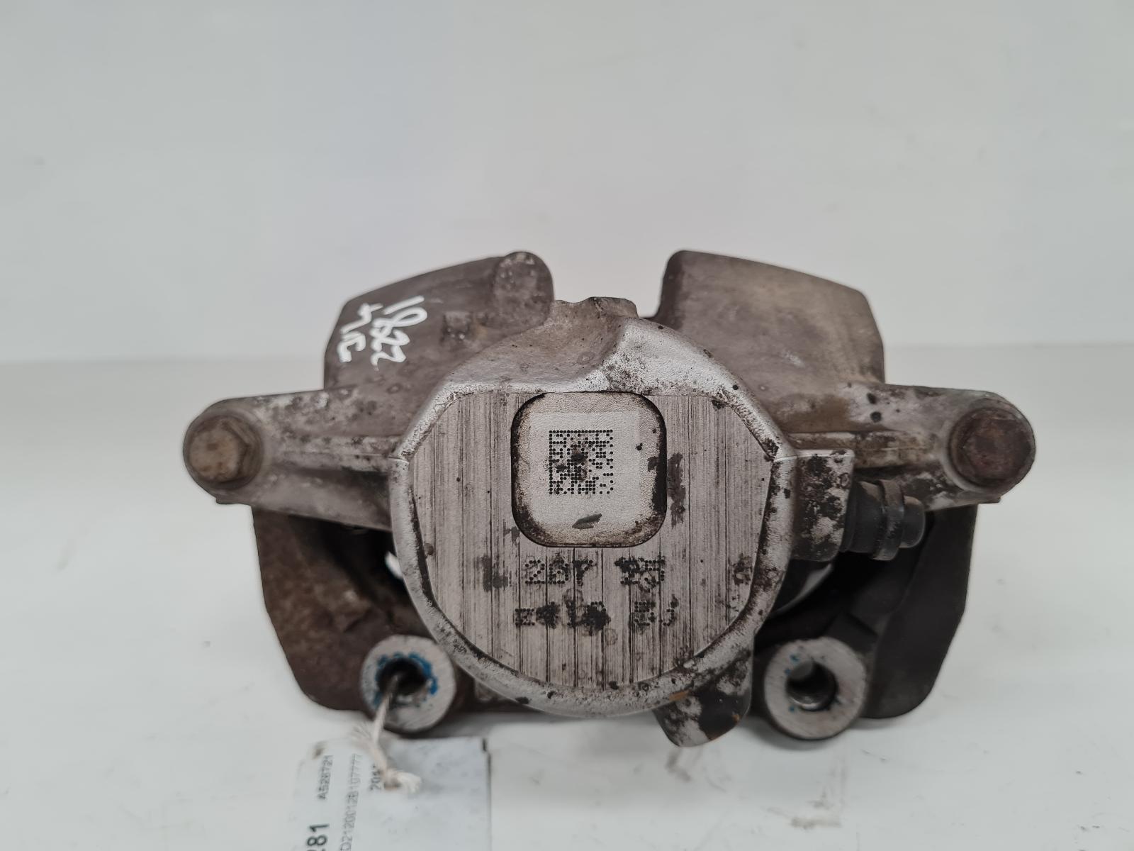 View Auto part Caliper Mercedes E Class 2015