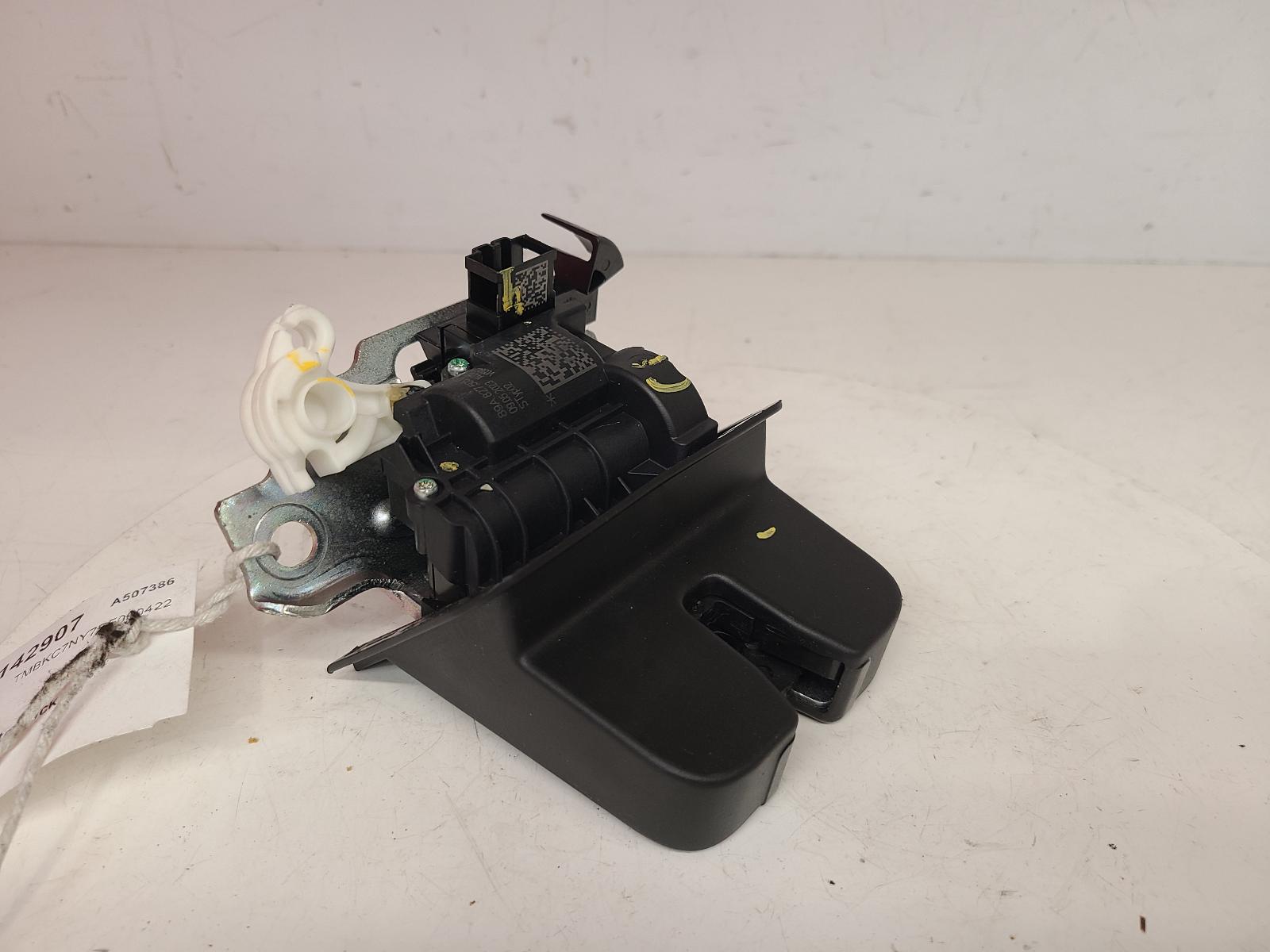 View Auto part Bootlid/Tailgate Lock Skoda Enyaq Iv 2023