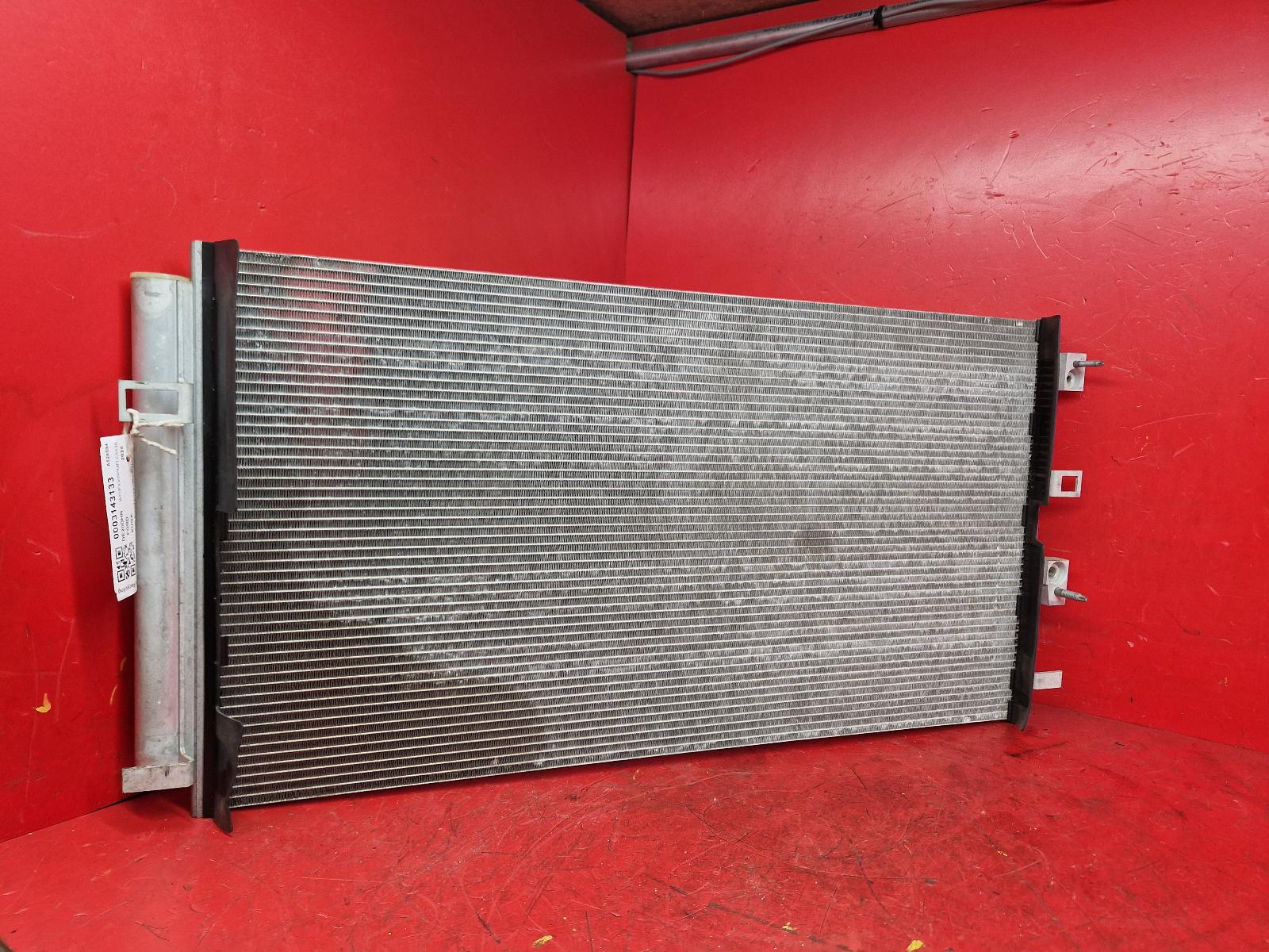 View Auto part Condenser Ford Kuga 2020