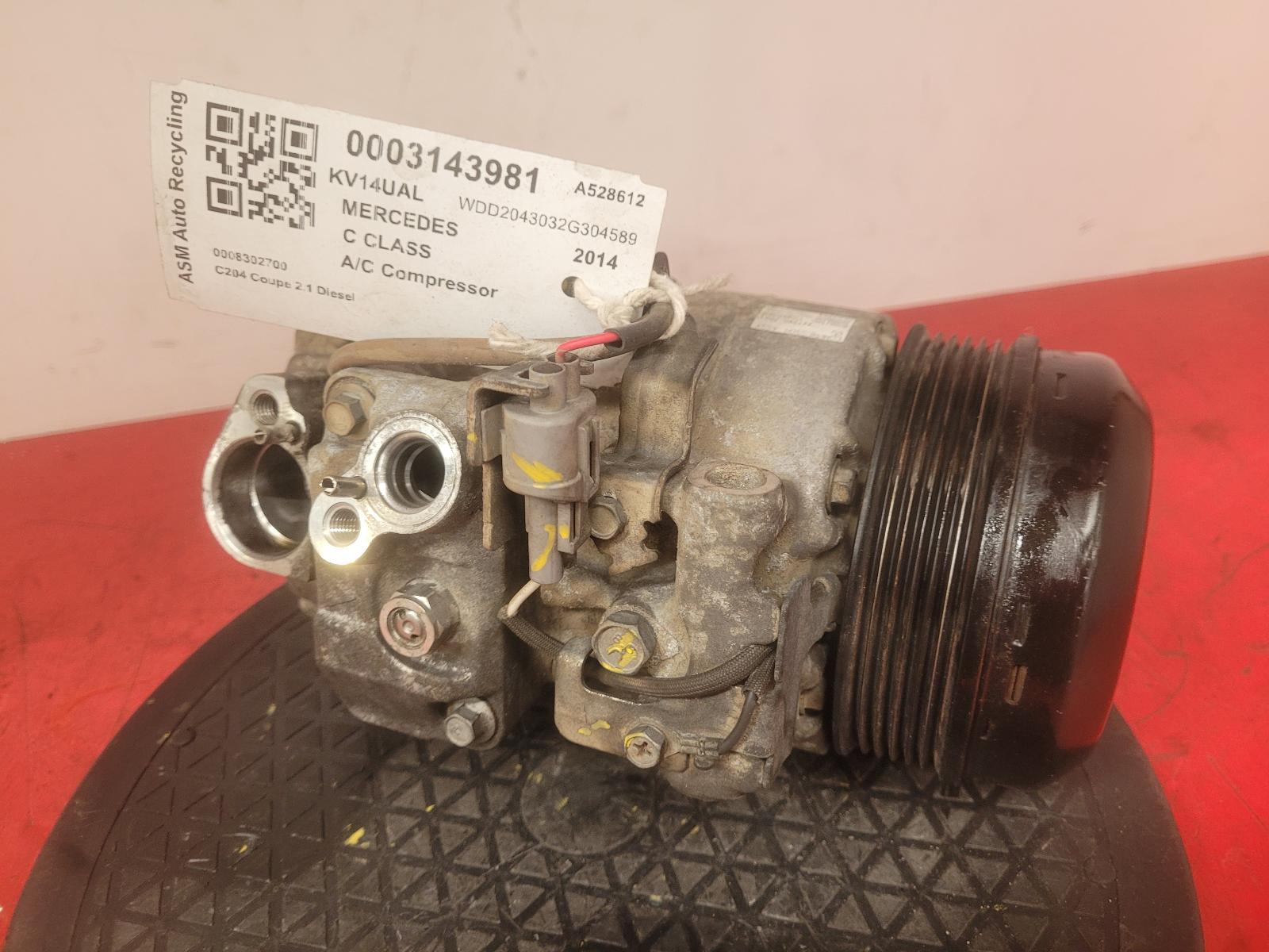 View Auto part Compressor Mercedes C Class 2014