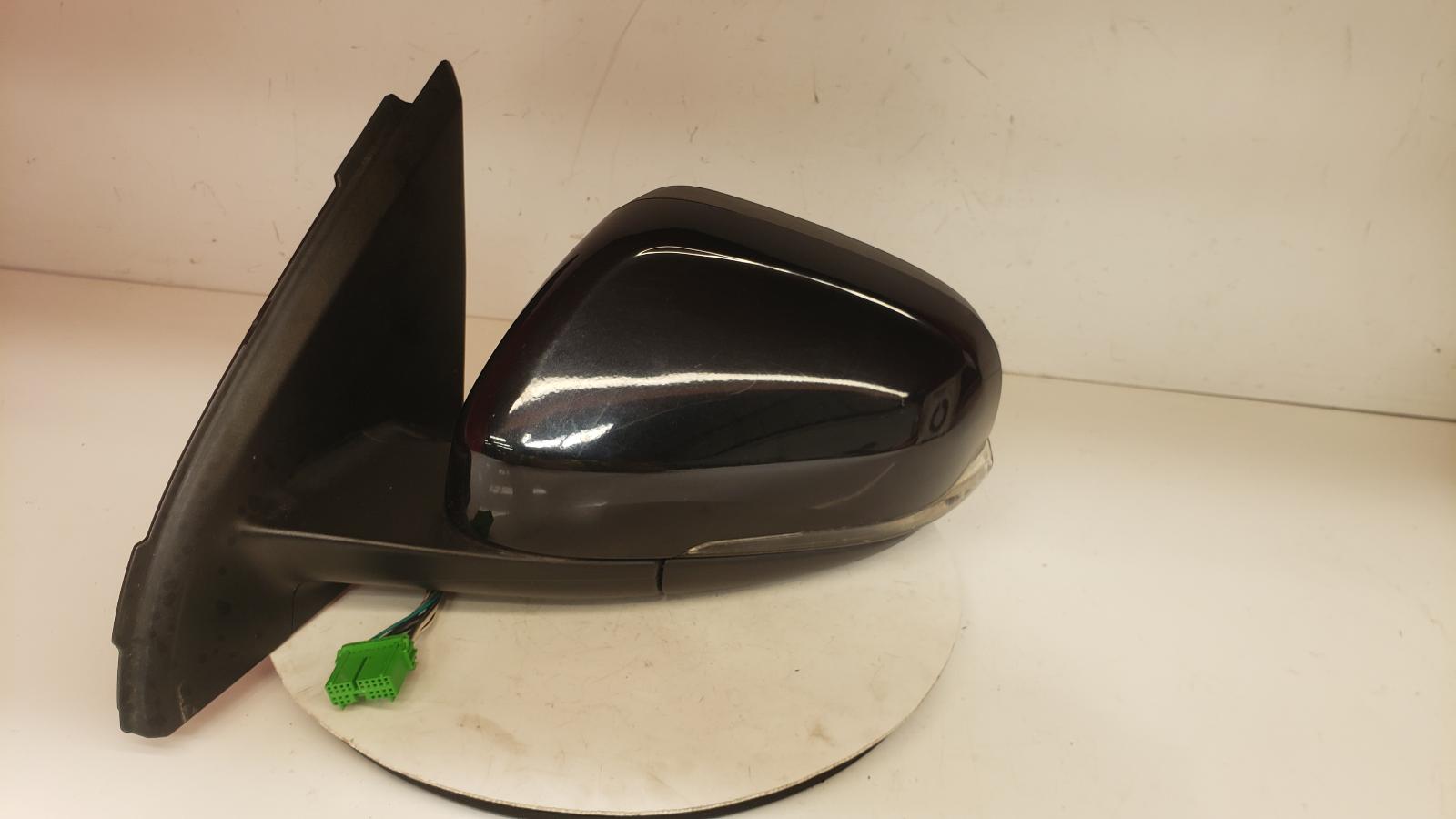 View Auto part L Door Mirror Volvo V60 2011