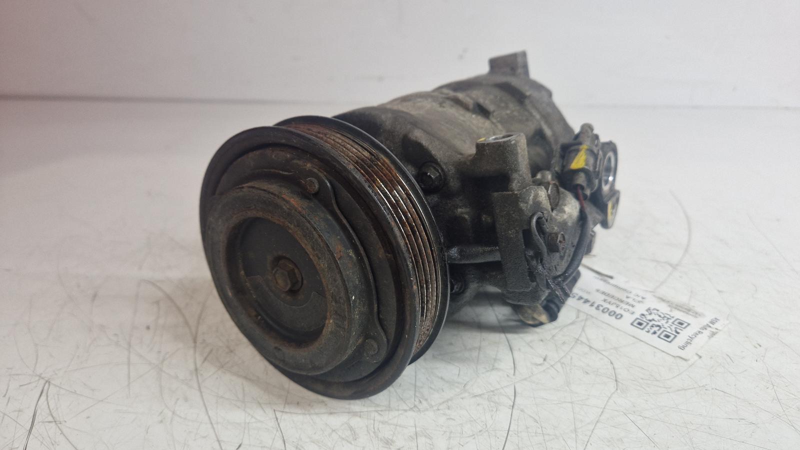 View Auto part Compressor Mercedes Cla 2015