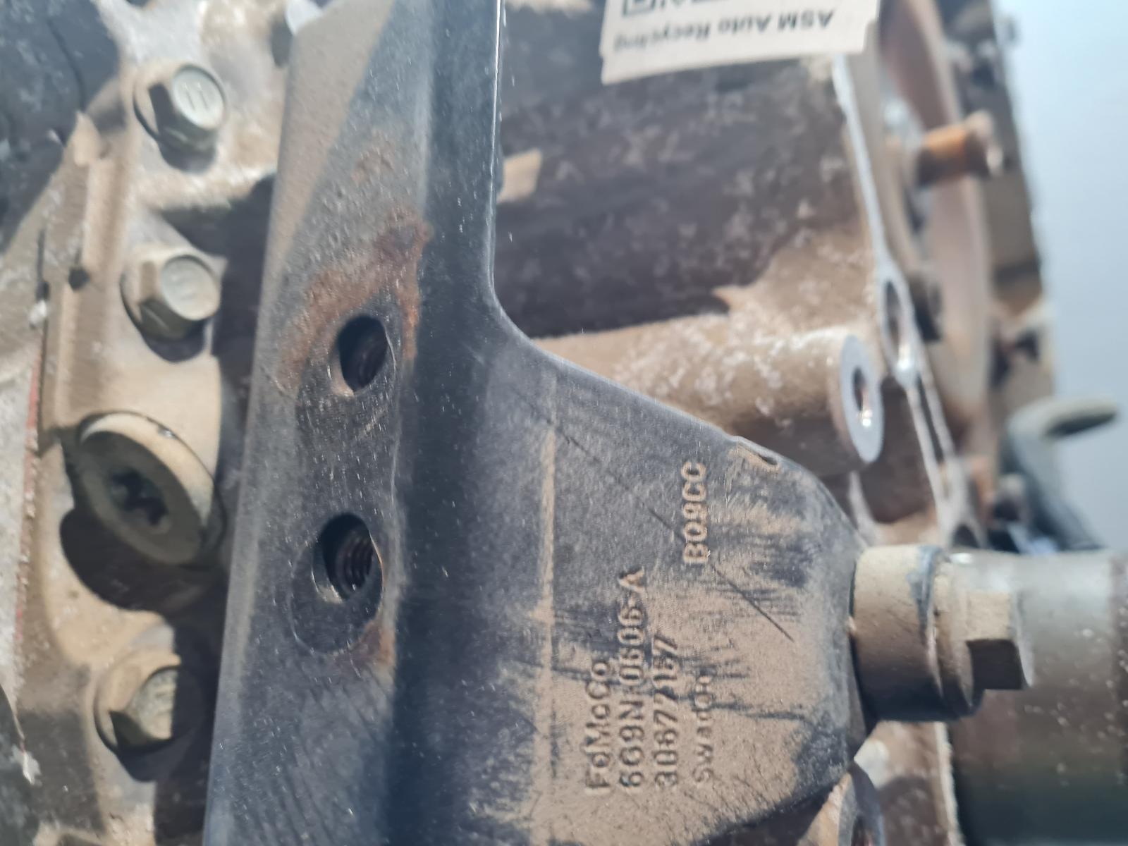View Auto part Gearbox Volvo Xc60 2016