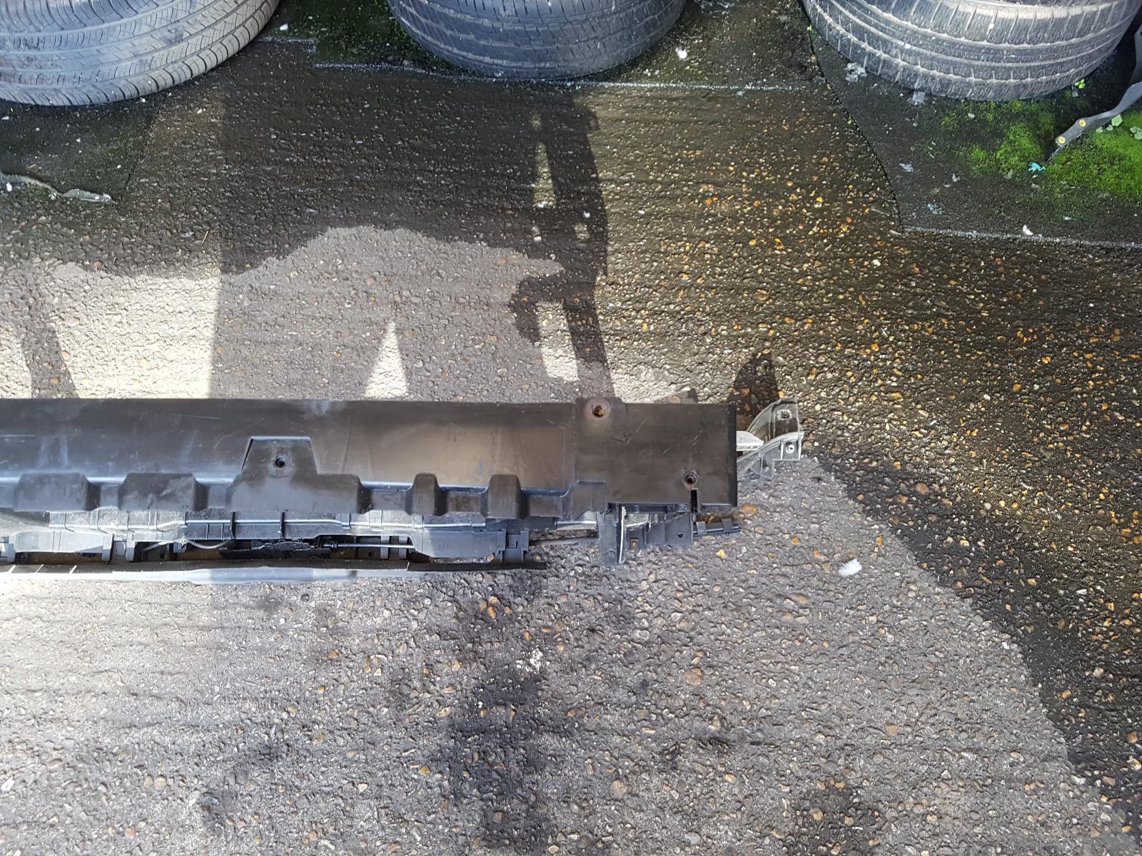 View Auto part Front Panel Audi Q5 2013