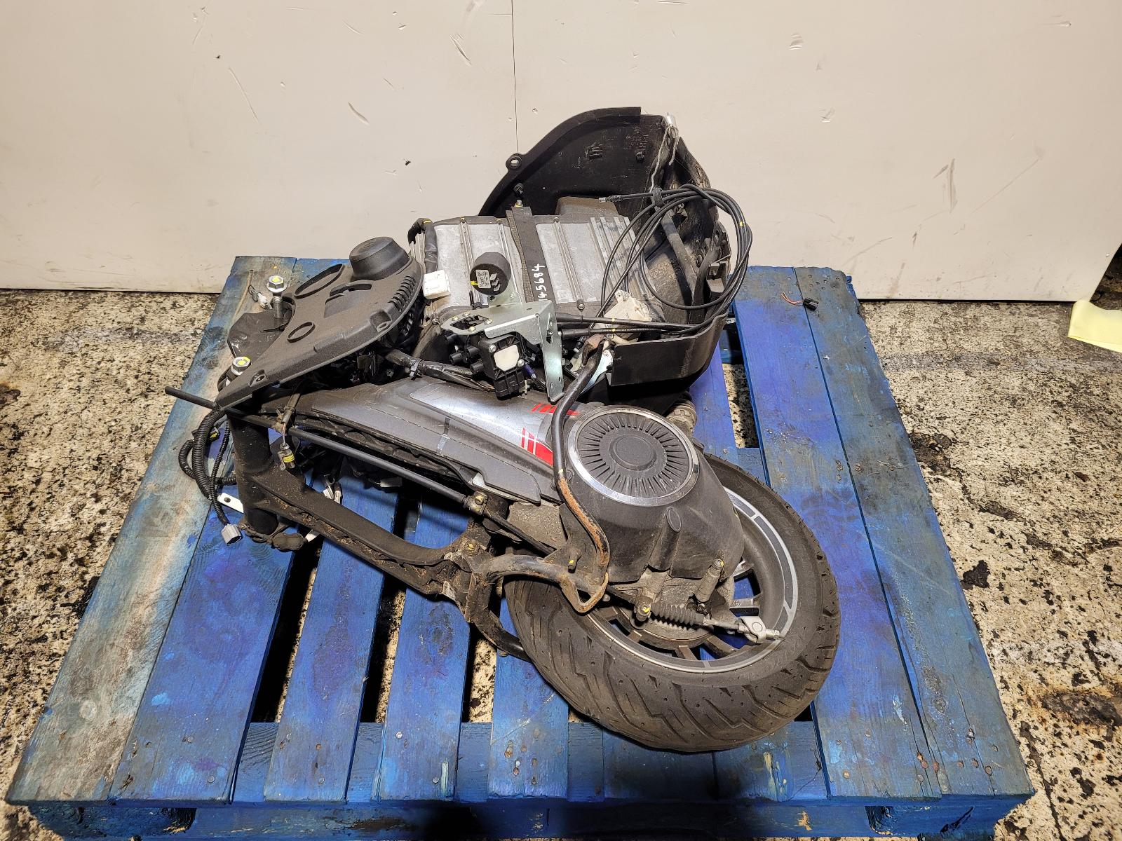 View Auto part EV/Hybrid Electric Motor Vespa Elettrica 2020