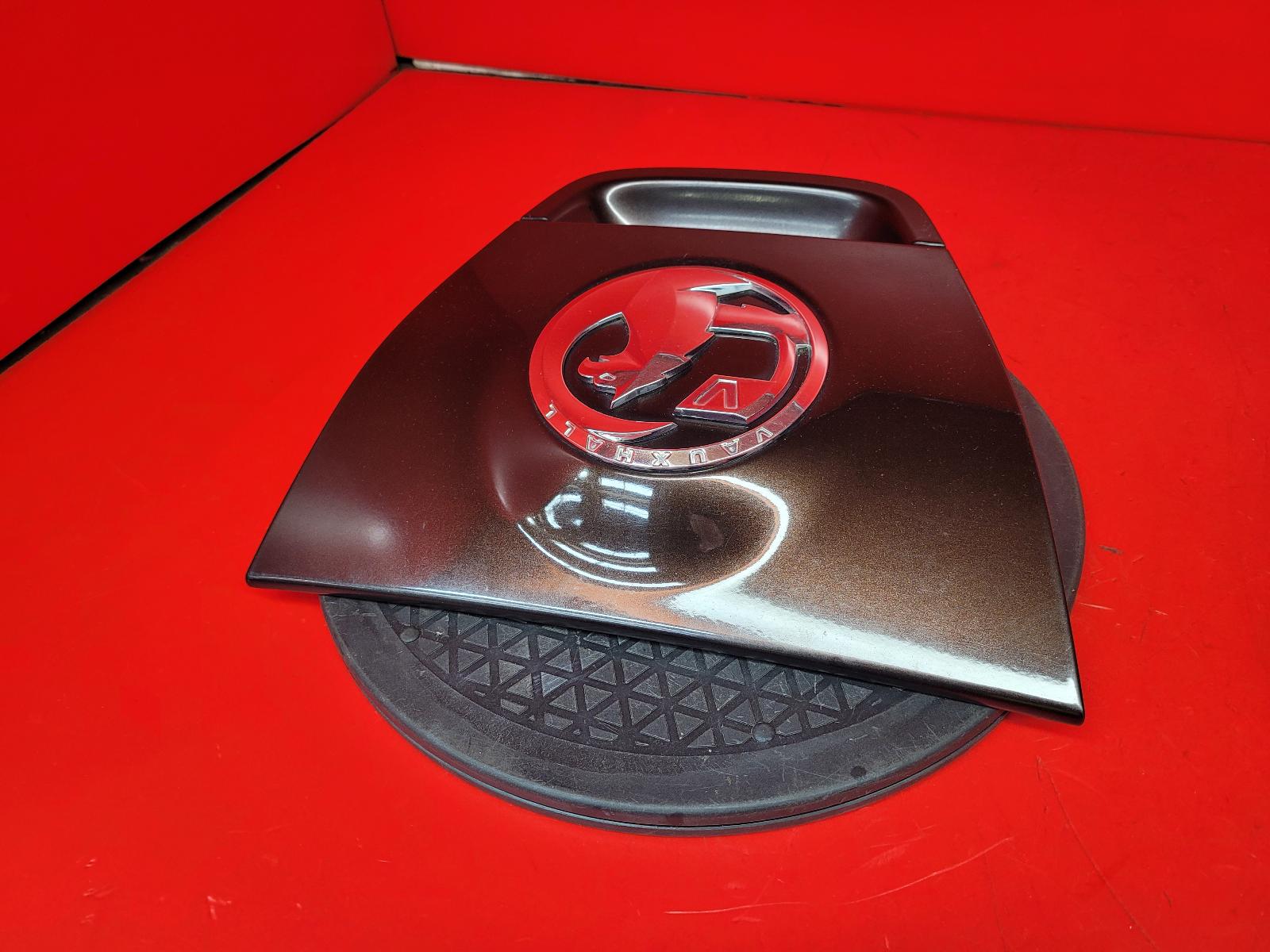 View Auto part Tailgate Handle Vauxhall Astra 2014