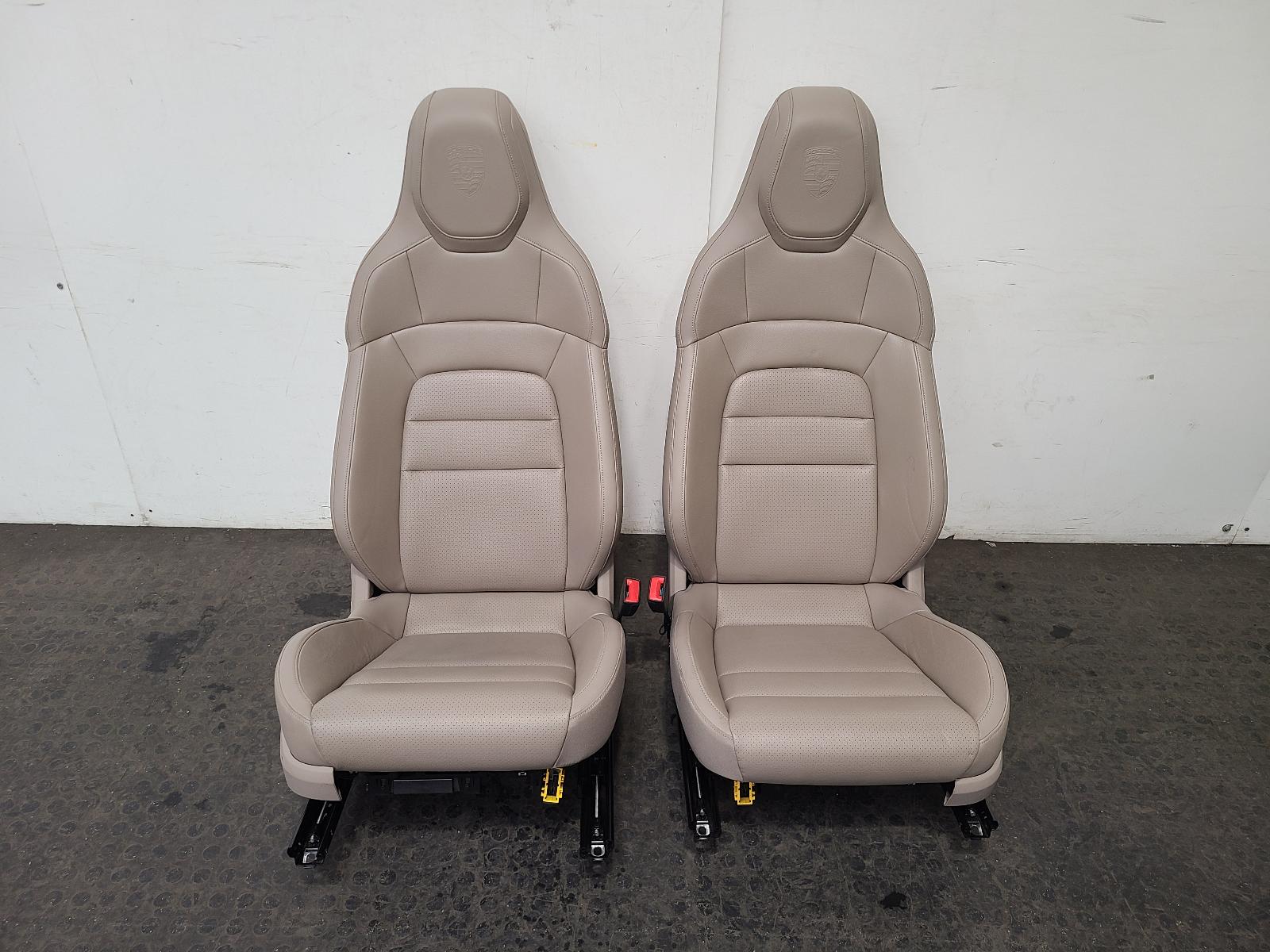View Auto part Front Seat Porsche Taycan 2023