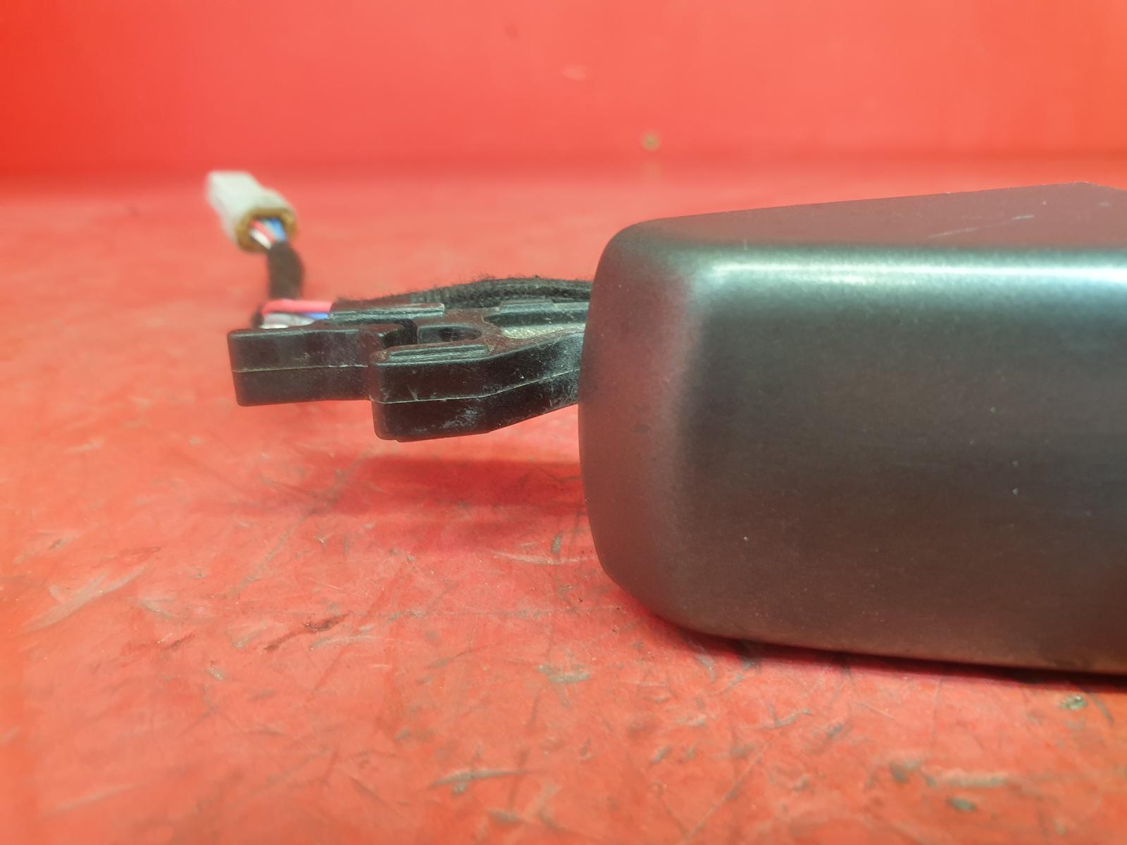 View Auto part Door Handle Land Rover Range Rover Sport 2010