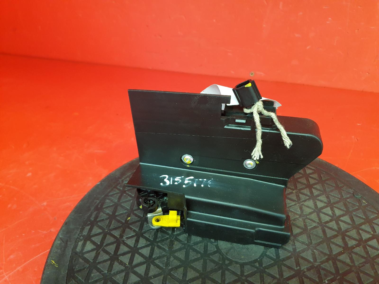 View Auto part Door Lock Assembly Dacia Sandero 2013