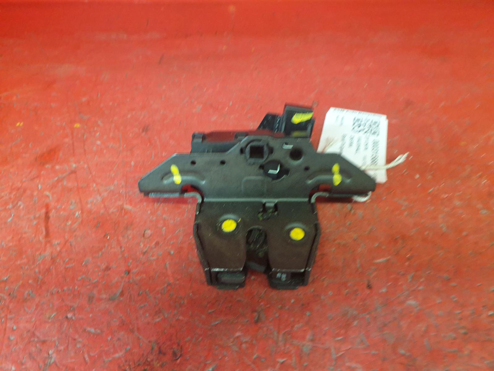 View Auto part Bootlid/Tailgate Lock Vauxhall Zafira 2012