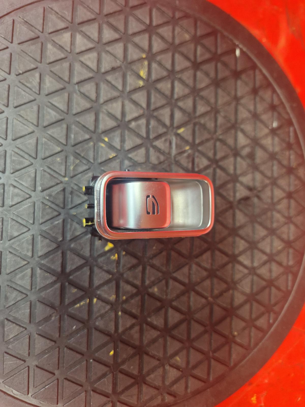 View Auto part Elect. Window Switch Mercedes G Range 2021