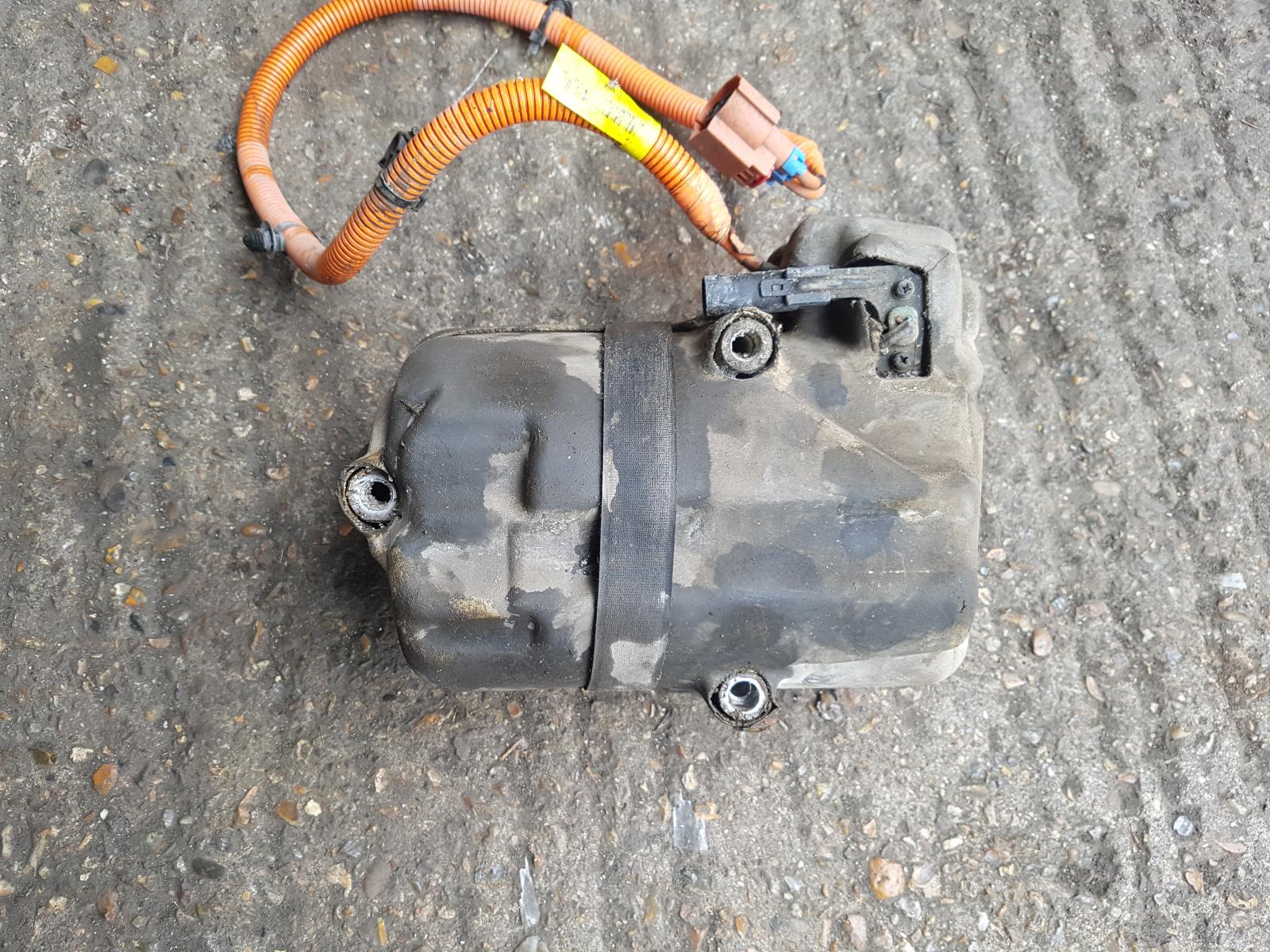 View Auto part Compressor Tesla Model S 2015