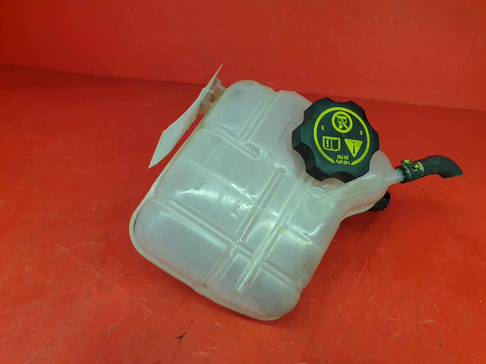 View Auto part Overflow Bottle Vauxhall Insignia 2015