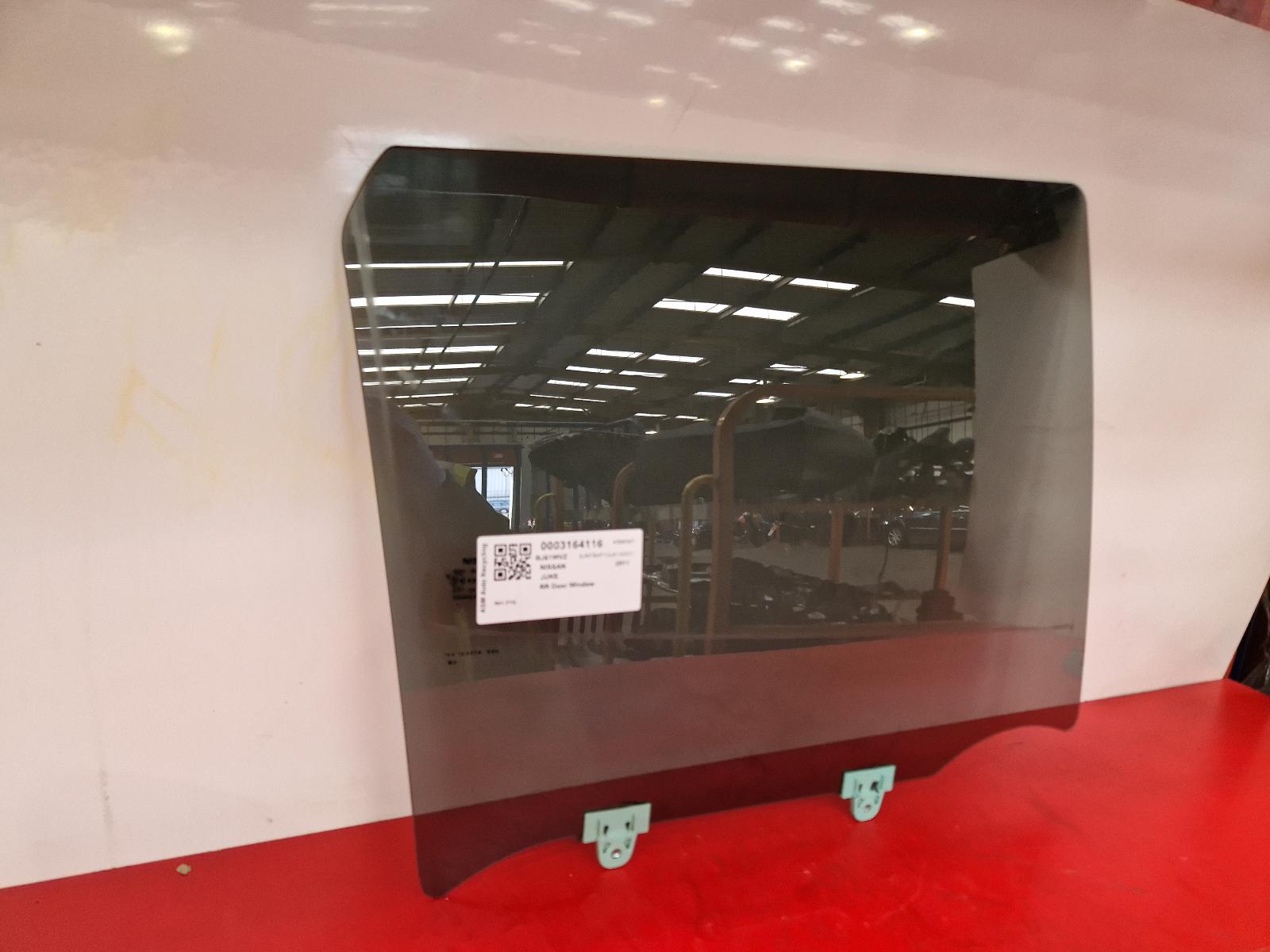 View Auto part RR Door Window Nissan Juke 2011
