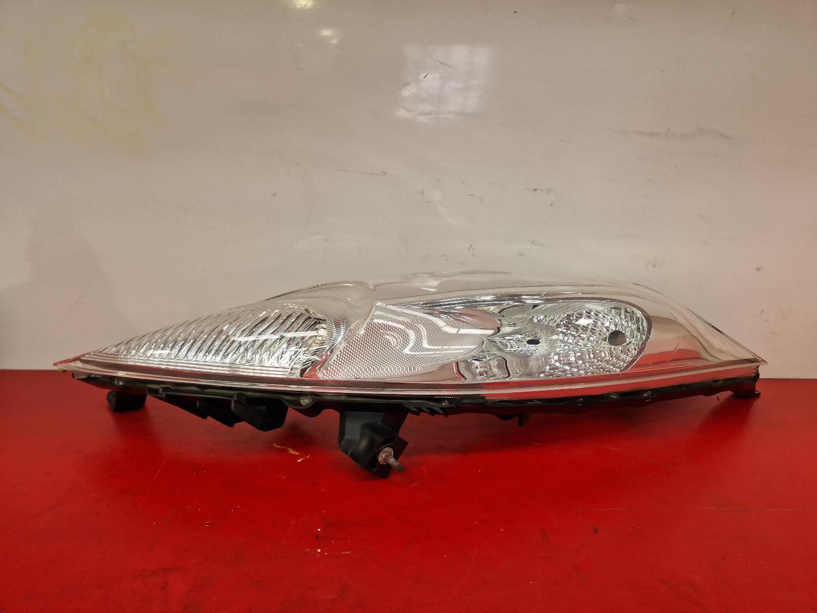 View Auto part L Headlamp Nissan Juke 2011