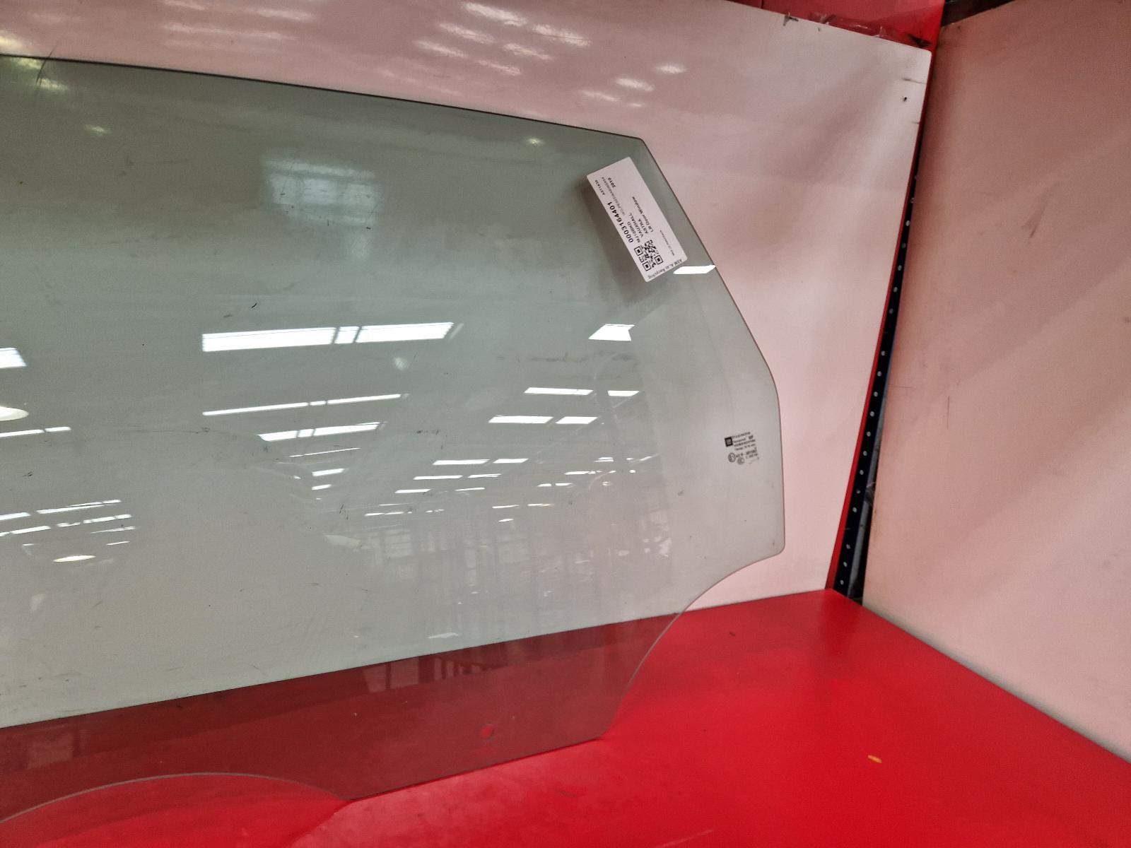View Auto part LR Door Window Vauxhall Astra 2010